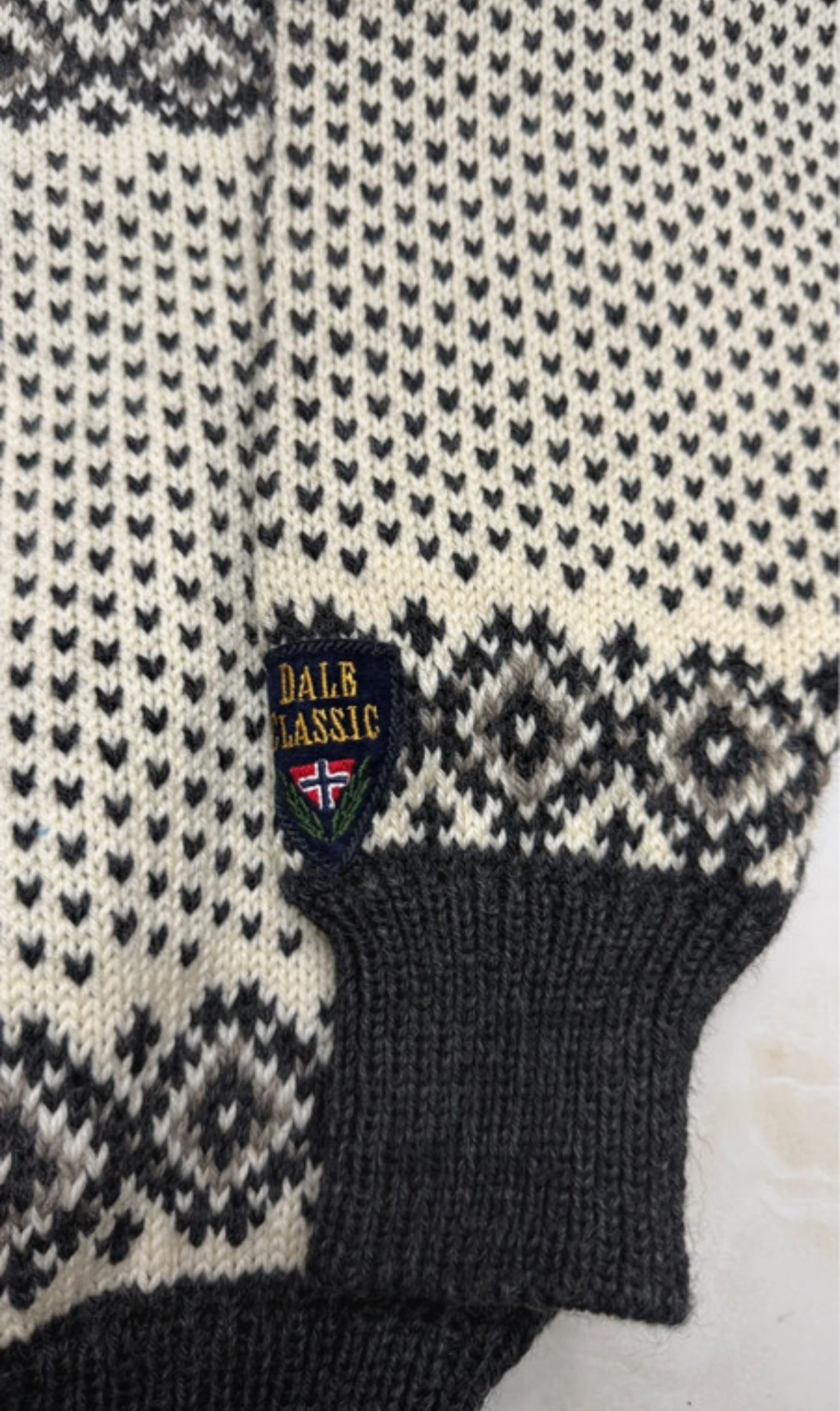 Strick Jacke Dale of Norway (M Herren /L Damen) weiß dunkelgrau