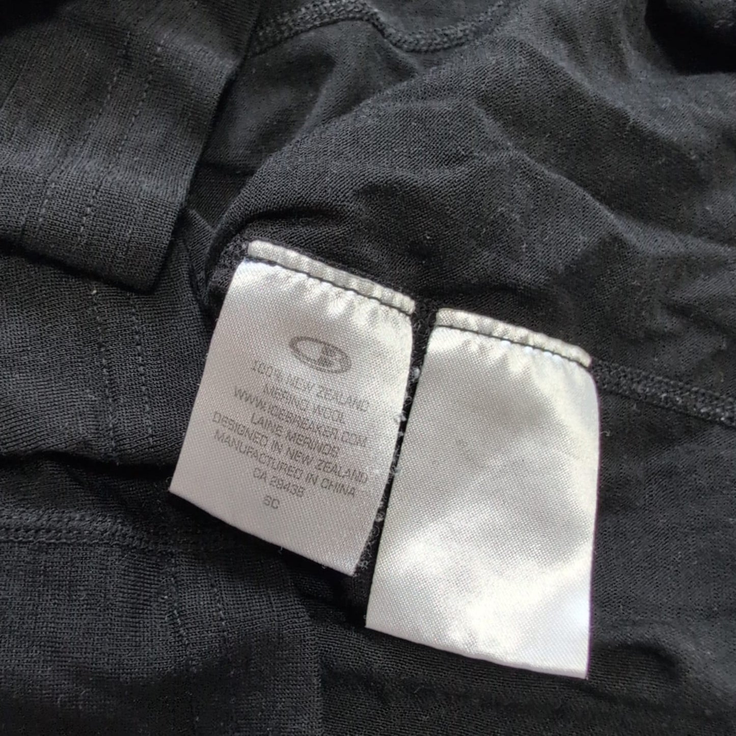 Longsleeve Icebreaker (S Damen ) Merino  200 schwarz