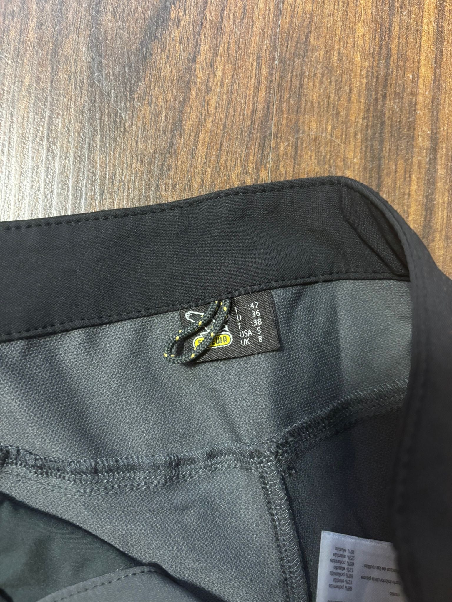 Leichte Softshell Hose von Salewa (S Herren ) grau - wanderlich.com