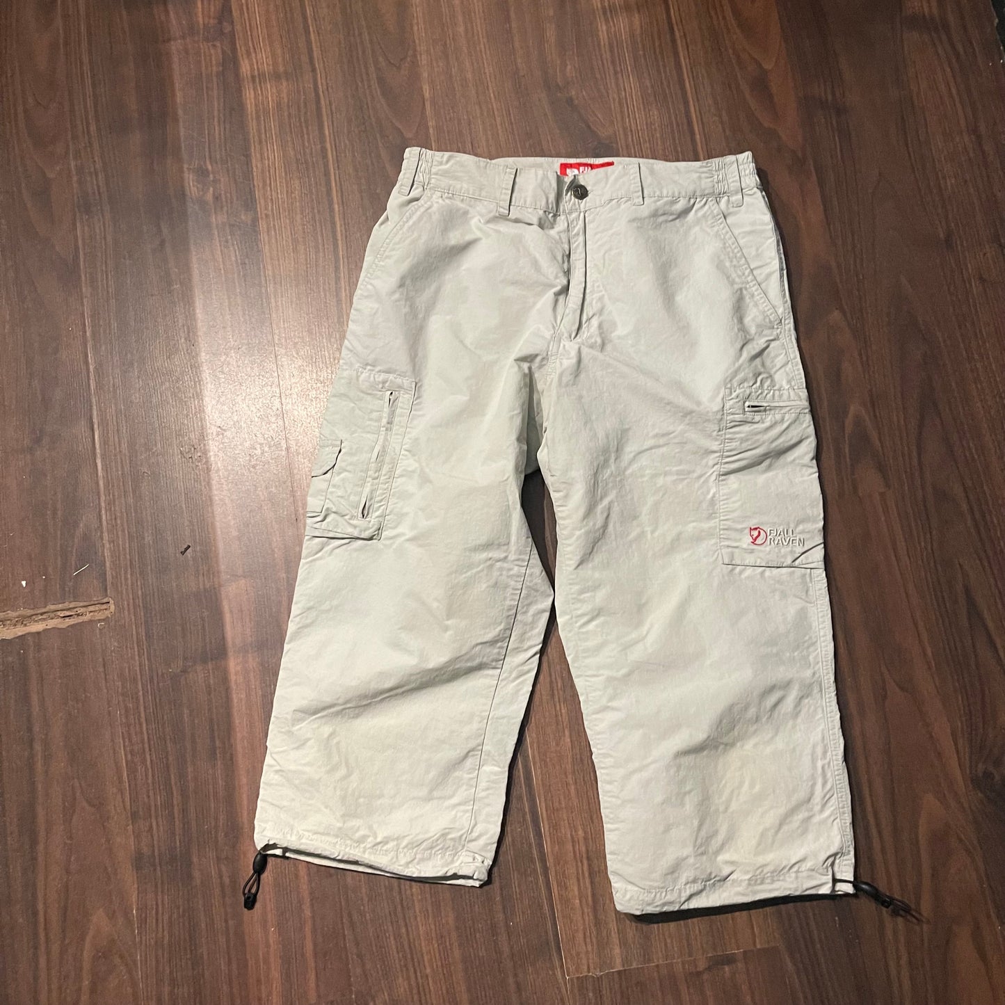 Kurze Hose von Fjällräven (M Damen) Capri Shorts creme