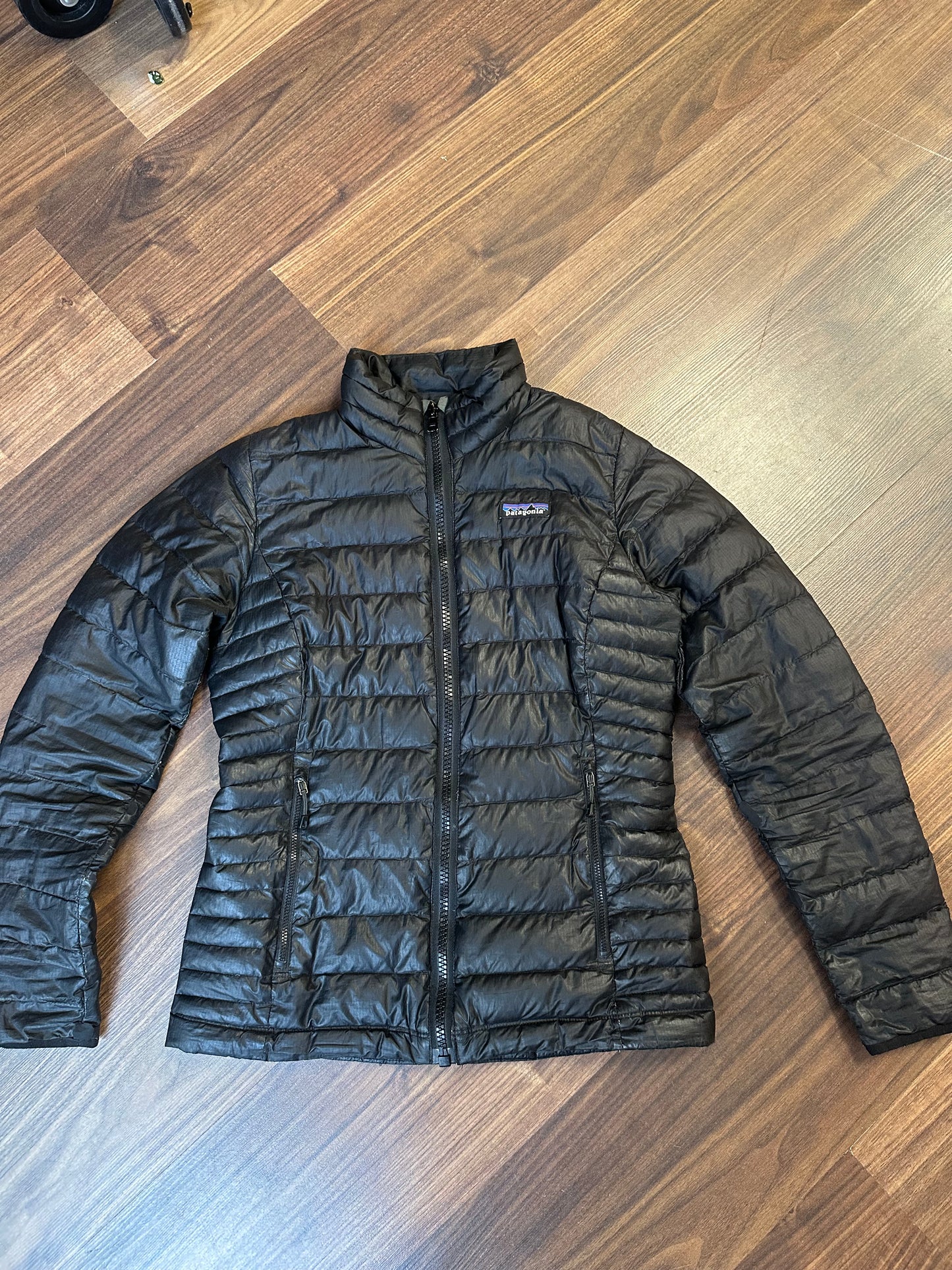 Patagonia Daunen Jacke (XS Damen) wasserabweisend schwarz