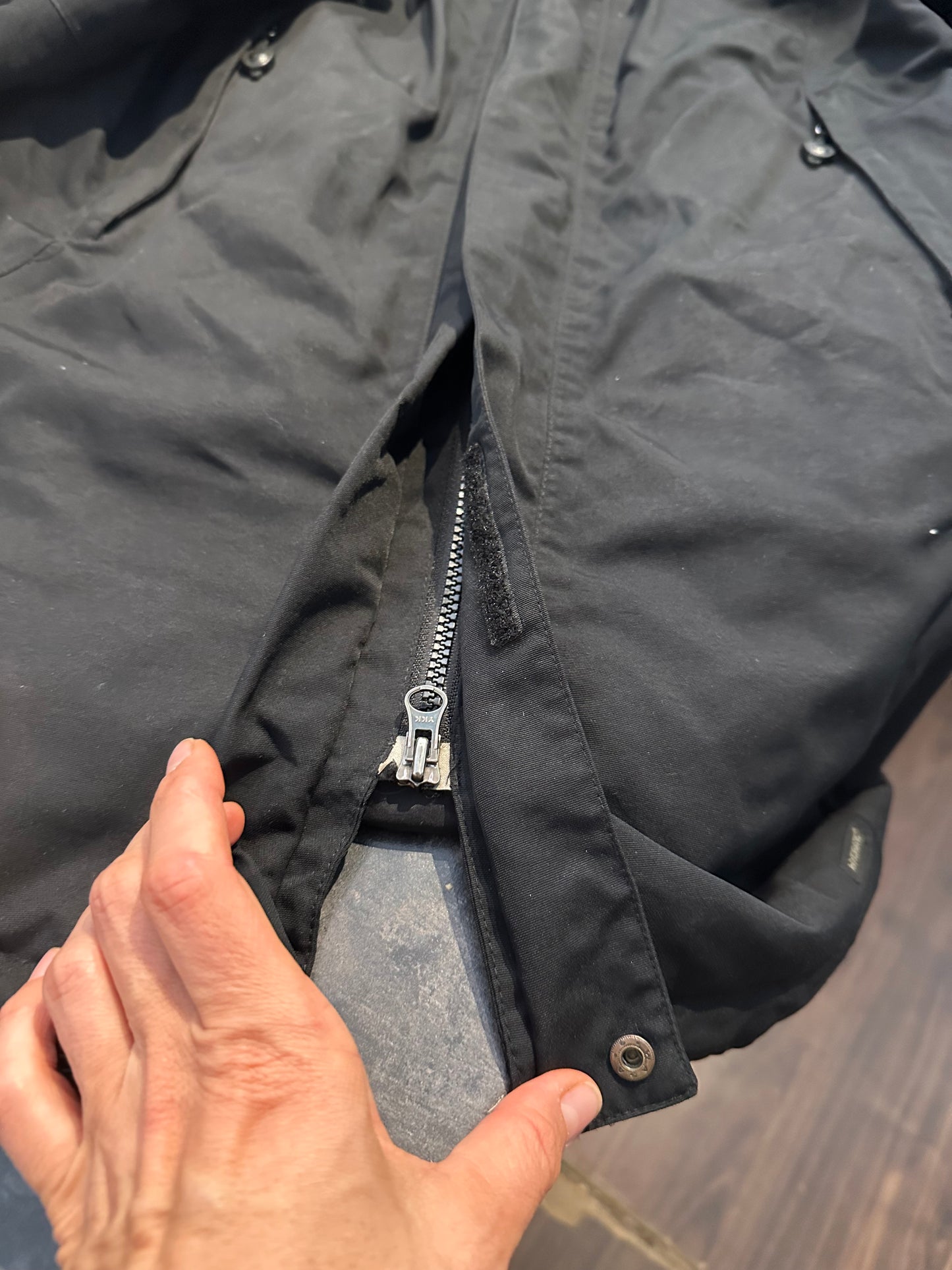 Gefütterte Regen Parka Fjällräven (S Damen) wasserdicht schwarz
