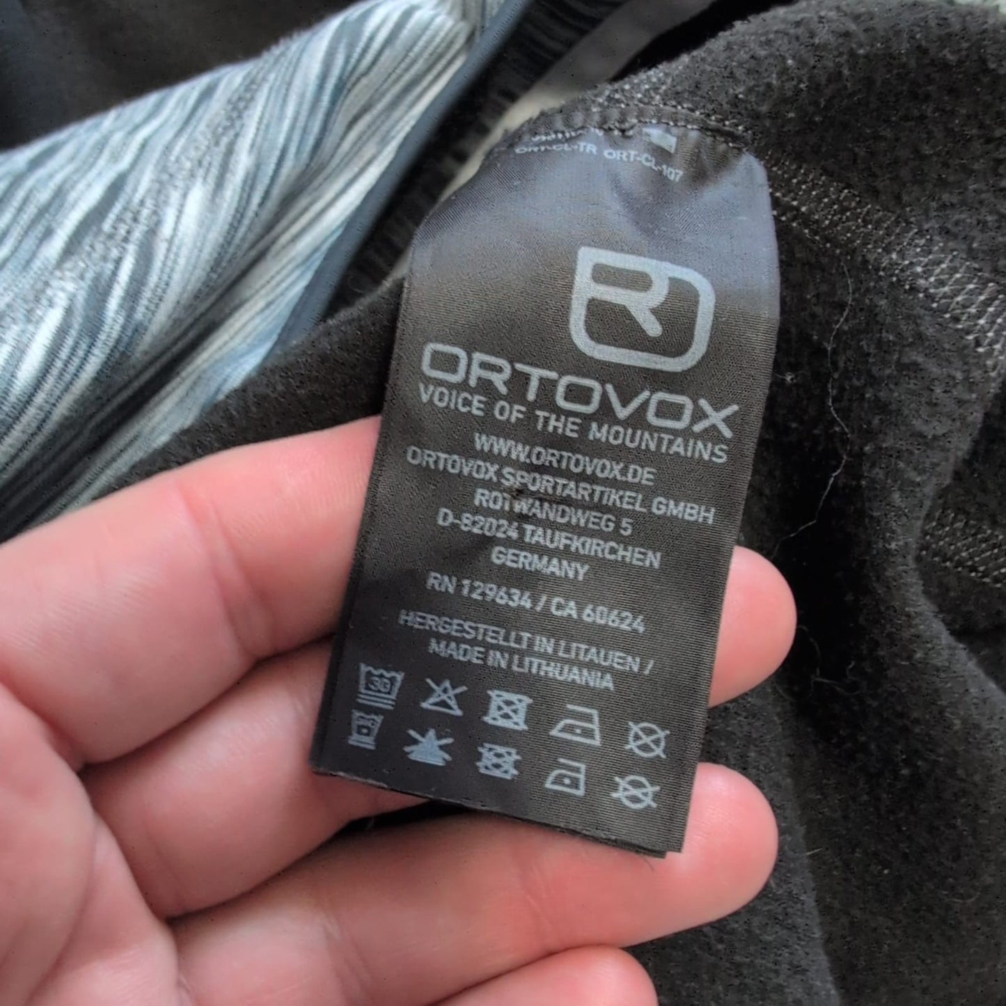 Ortovox Merino Jacke (M Damen) Zip Hoodie grau - wanderlich.com
