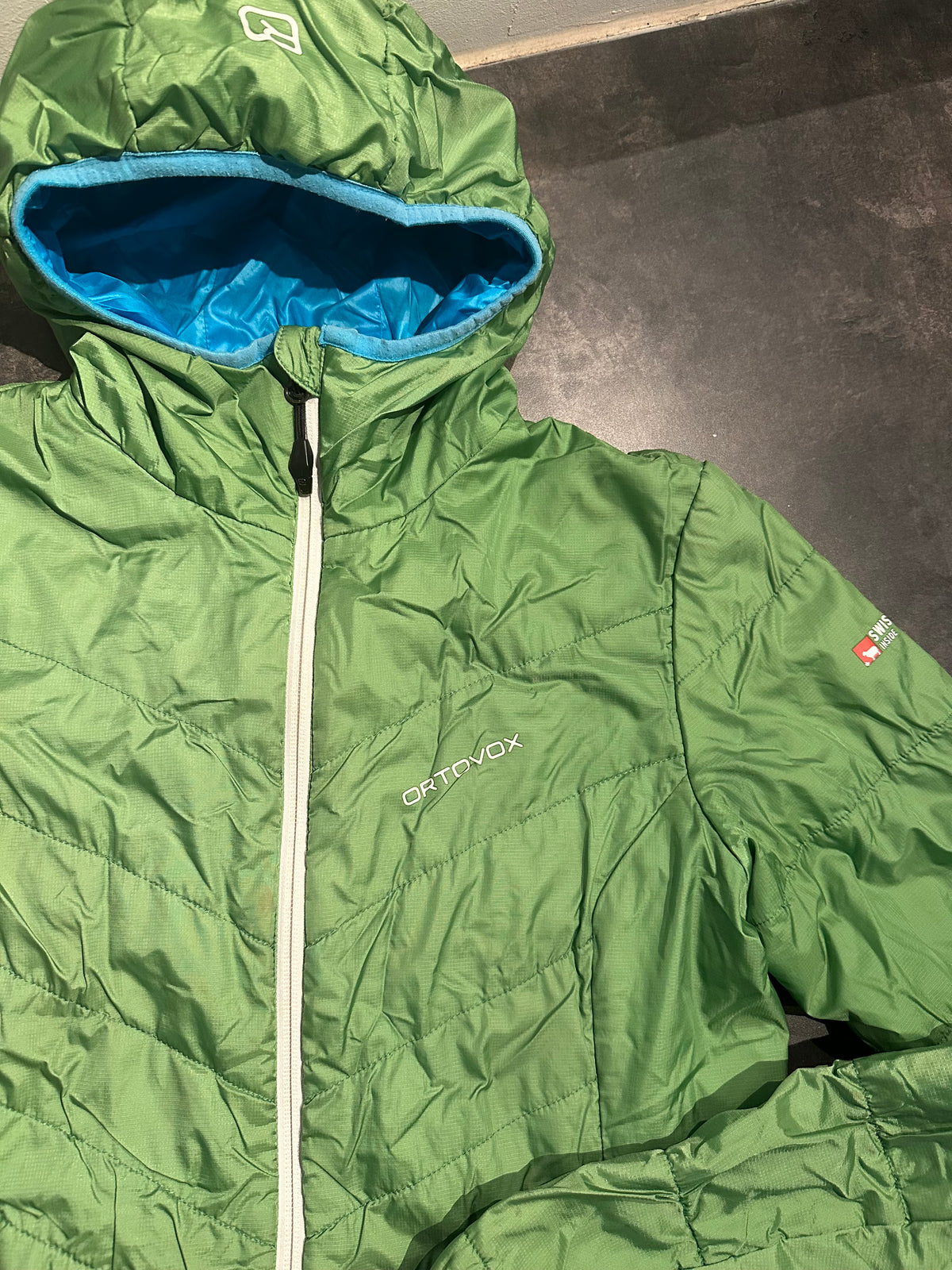 Wolle / Daunen Jacke Ortovox (S bis M Damen) Swisswool Isolation grün