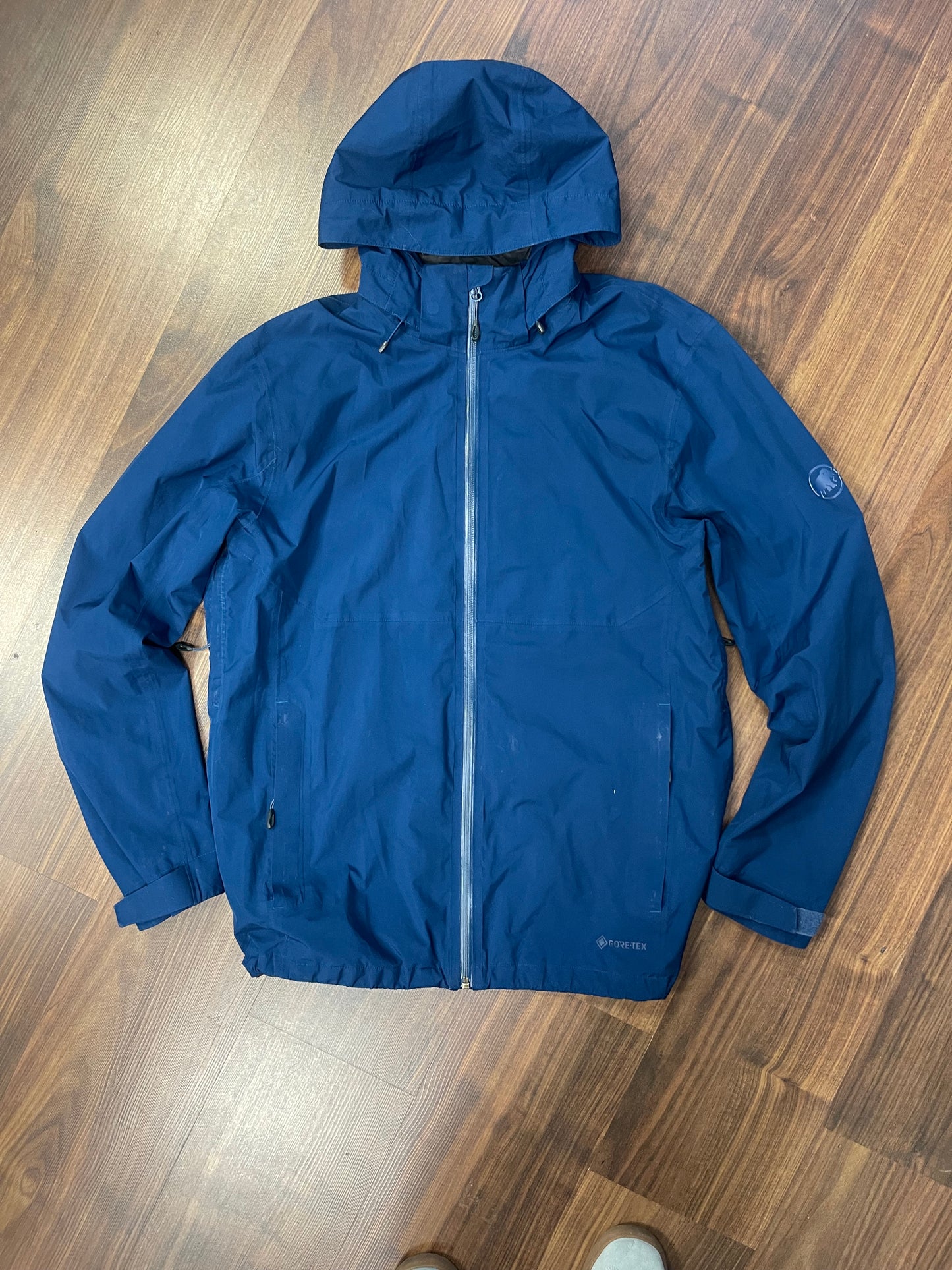 Leichte Hardshell Jacke von Mammut Goretex (L Herren) blau