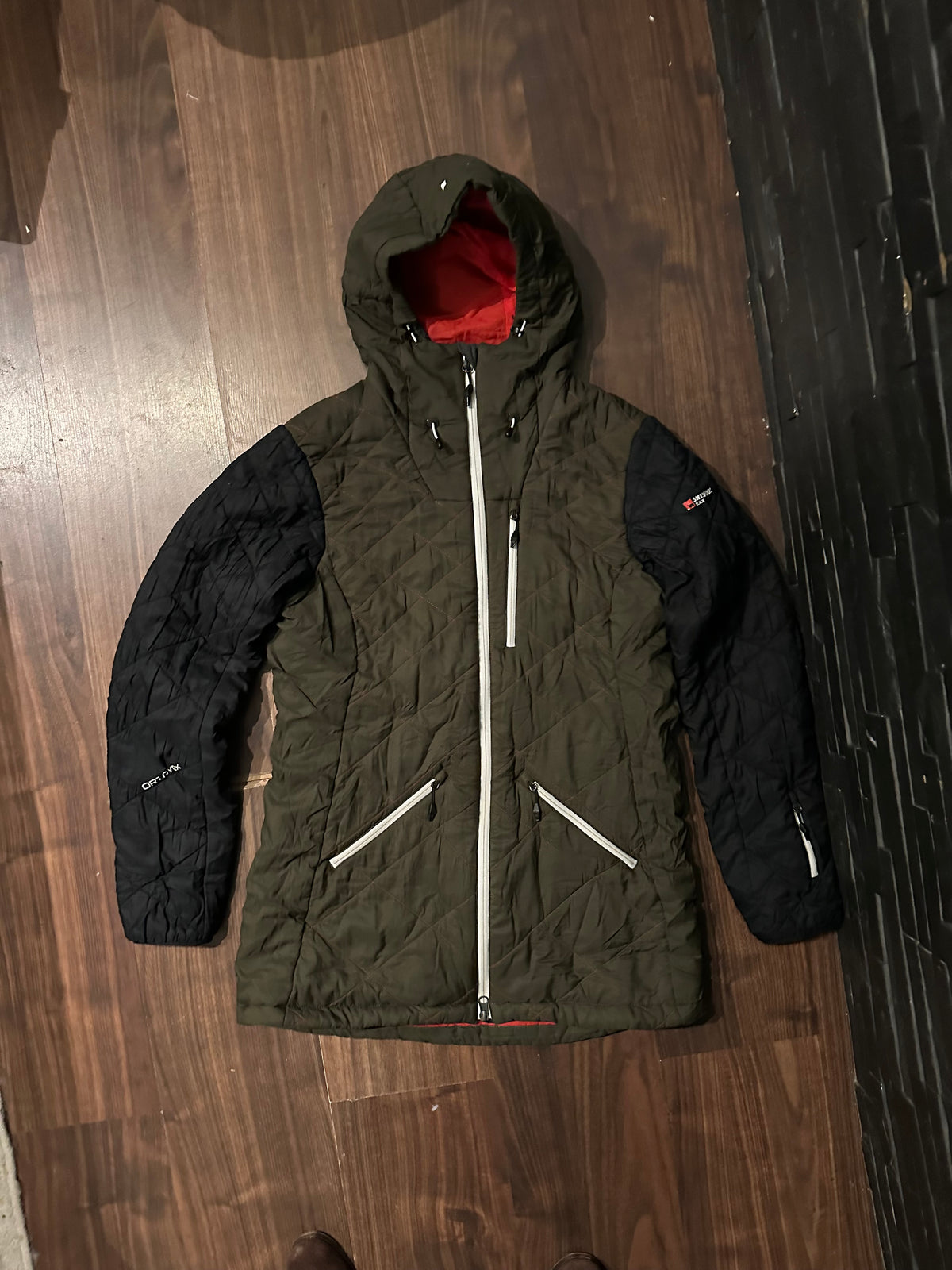 Jacke Ortovox aus Black Swisswool (M Damen) Kapuze khaki schwarz