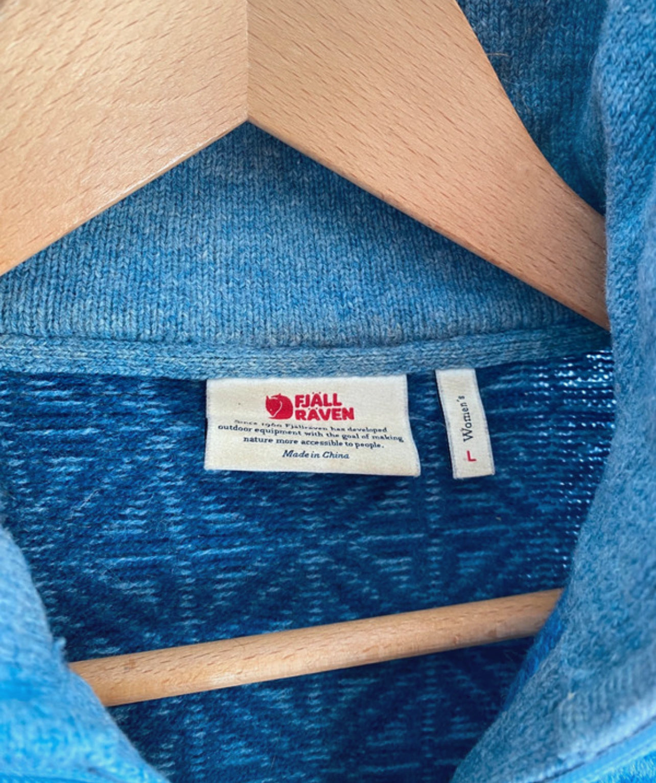 Strick Jacke Fjällräven ( M bis L) pure Wolle blau gemustert