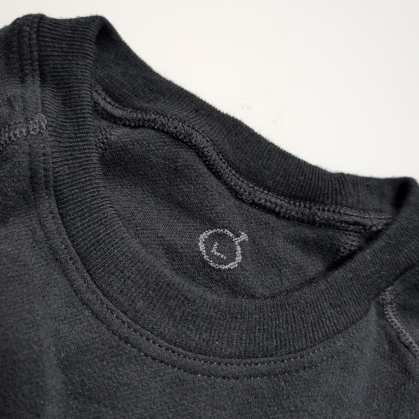 Merino Kompression Shirt von Ortovox (L Herren) Baselayer schwarz