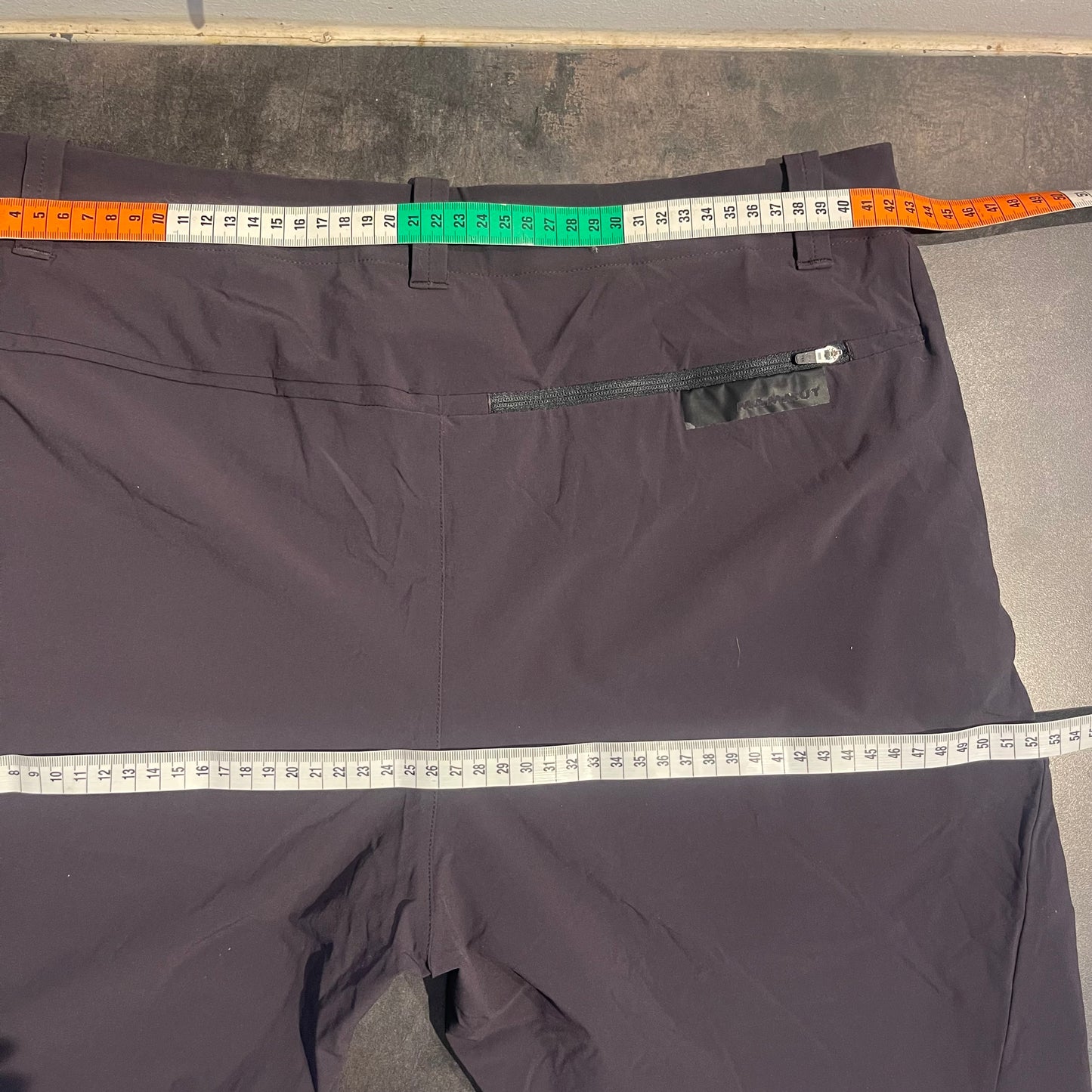 Leichte Trekking Hose von Mammut (M Herren) wasserabweisend Anthrazit