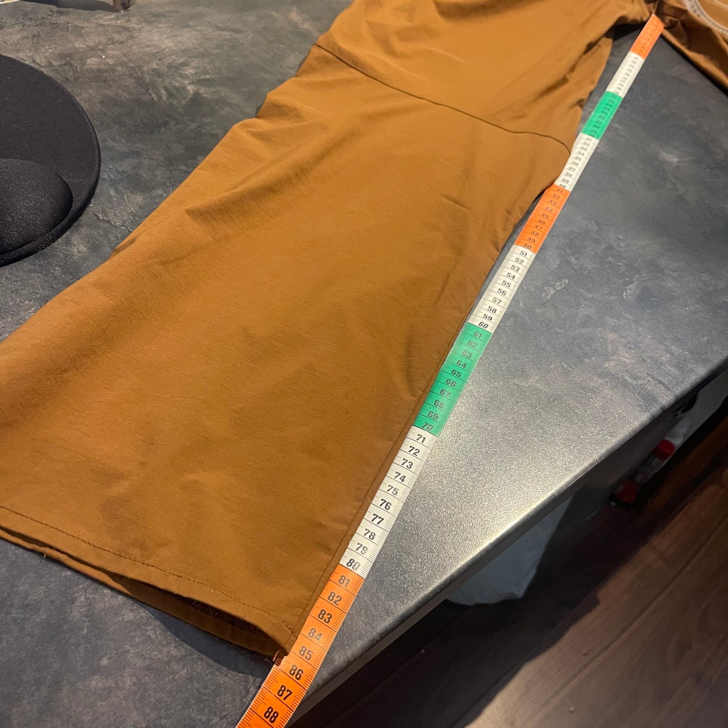 Leichte Wander Hose von Arcteryx (XL Damen) Ocker braun