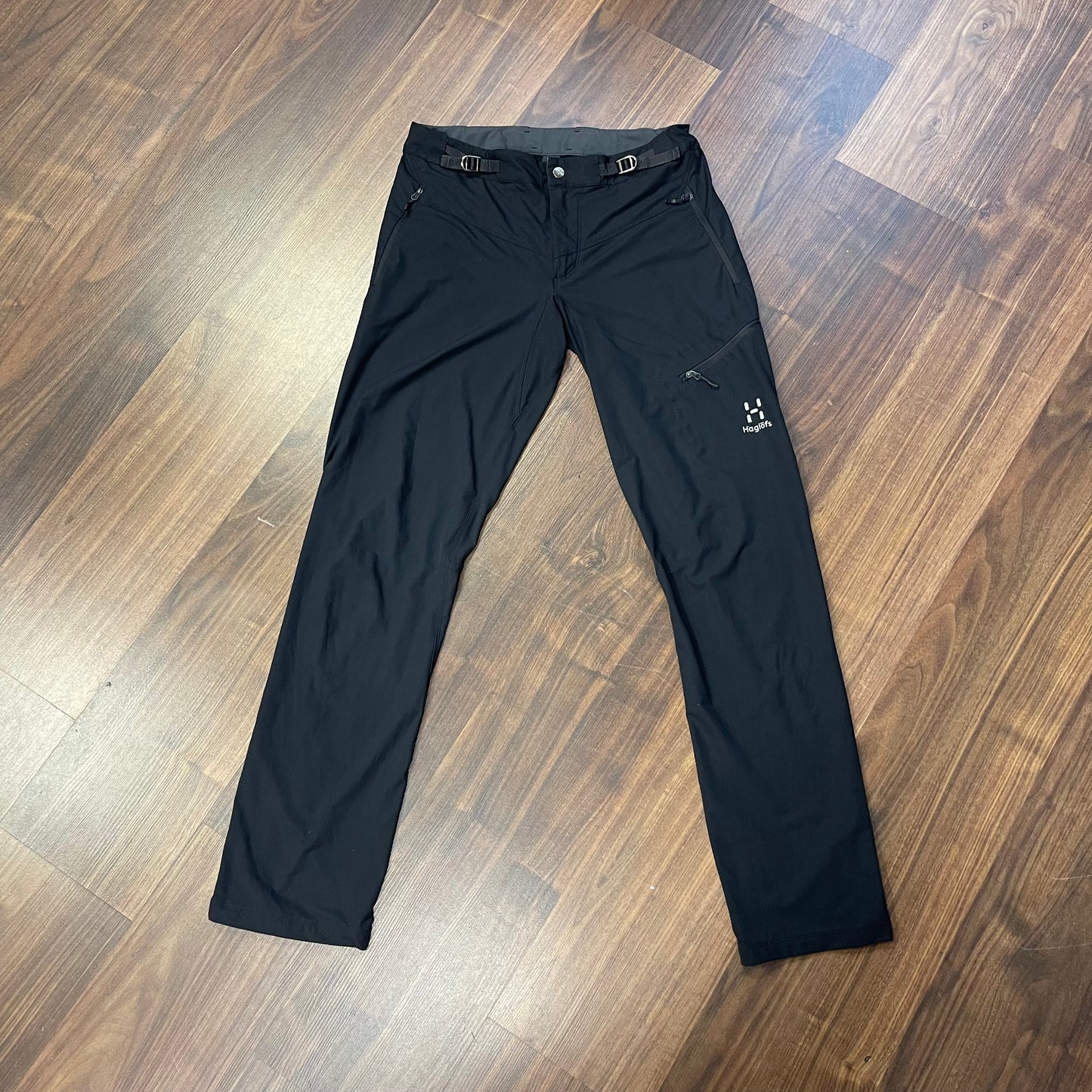 Leichte Trekking- Hose von Haglöfs (S Damen) elastisch schwarz