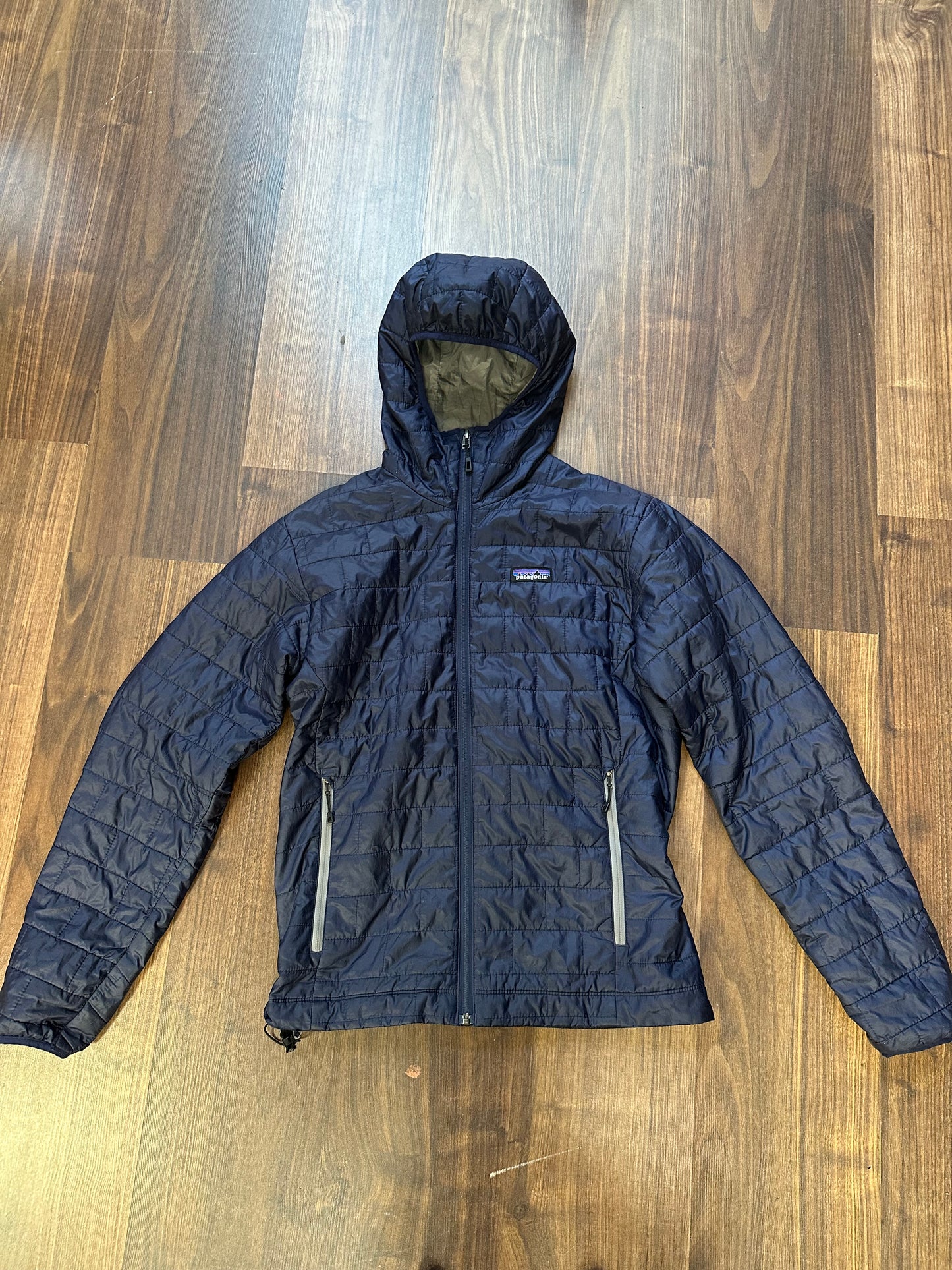 Patagonia Jacke Nano Puff Isolation (S Herren) marineblau