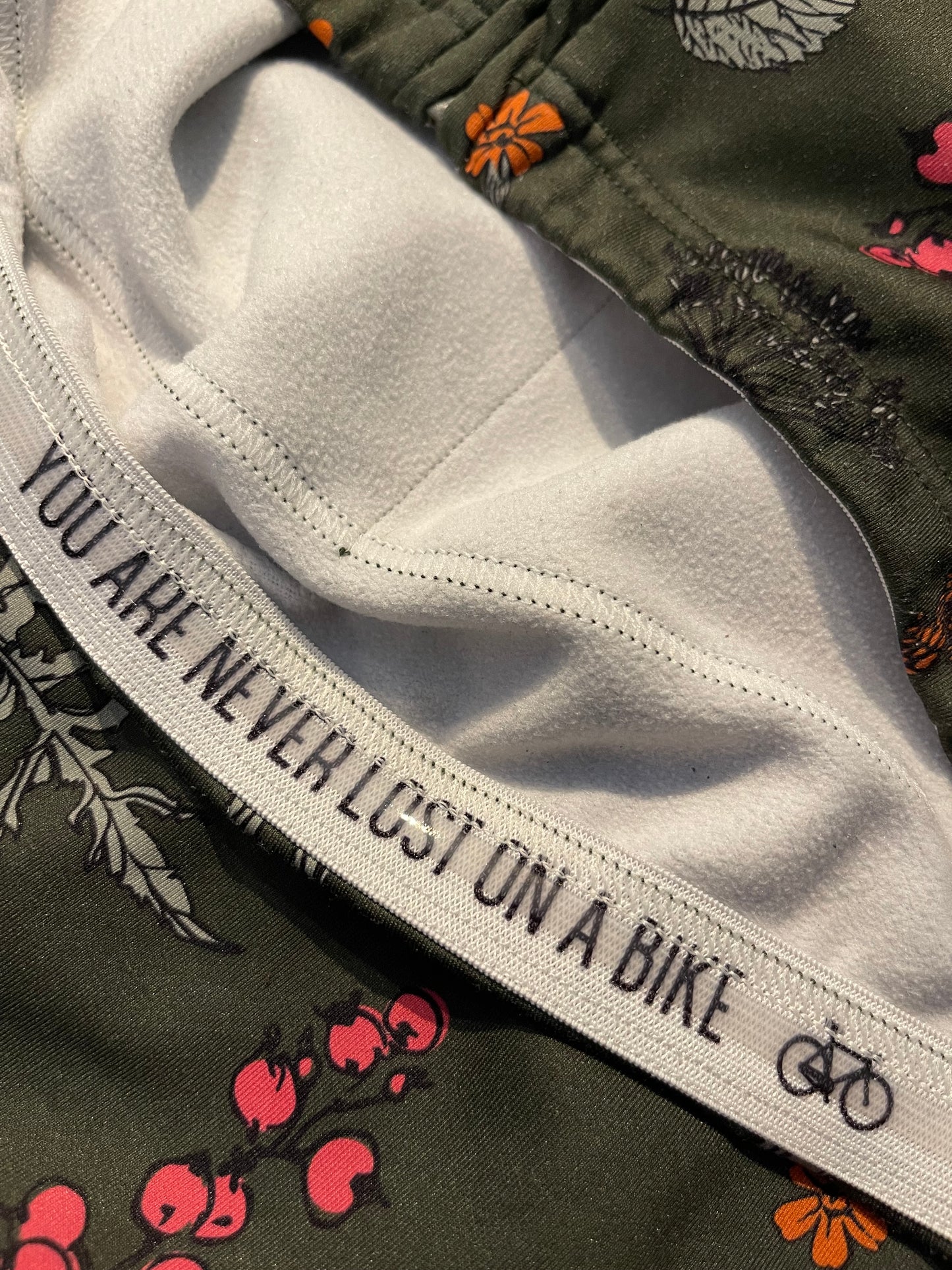 Radjacke / Radtrikot von Maloja (Damen S bis M) khaki mit Print