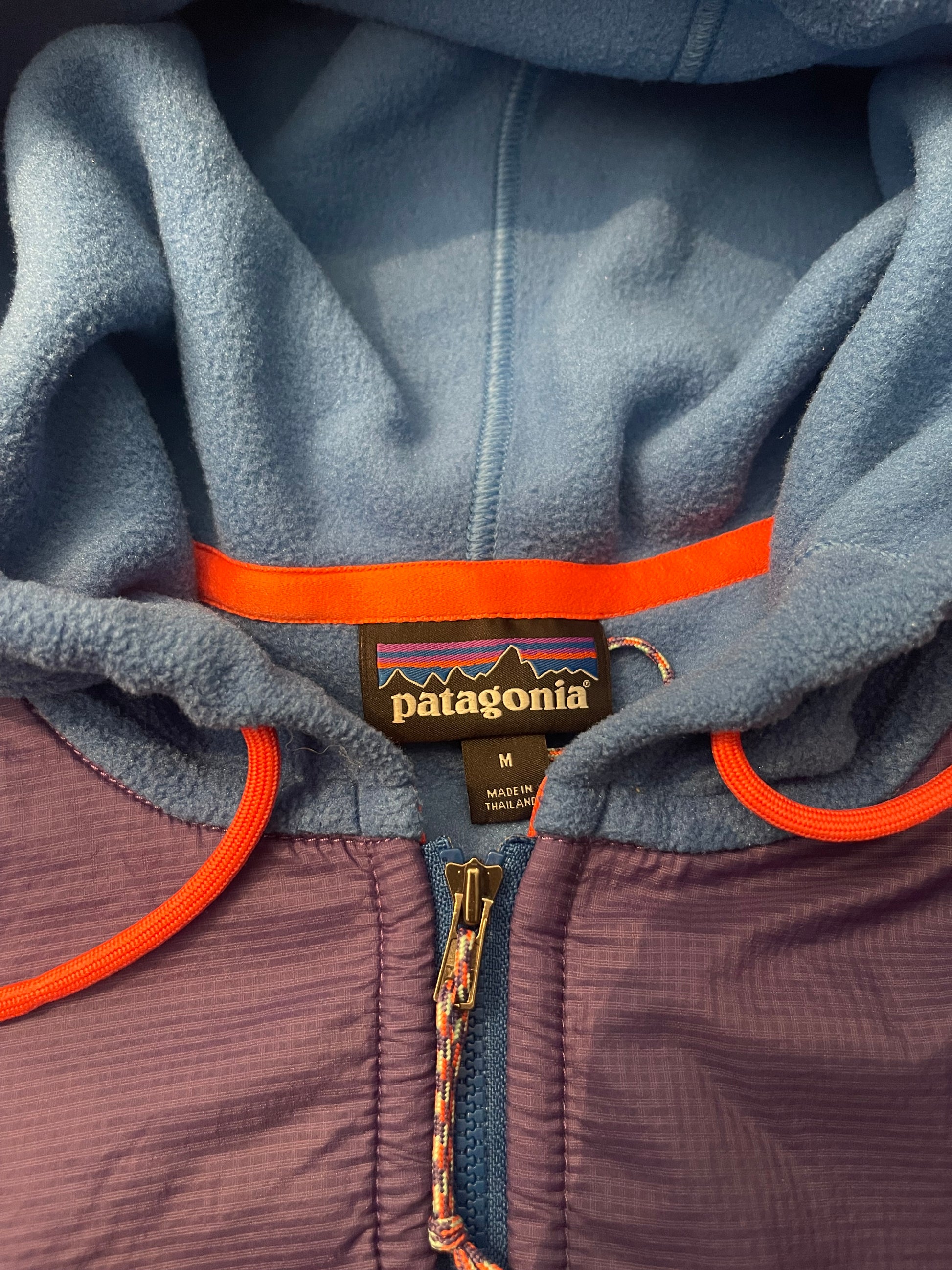 Patagonia Fleece Kapuzen Jacke (M Damen) Synchilla Hoodie lila blau - wanderlich.com
