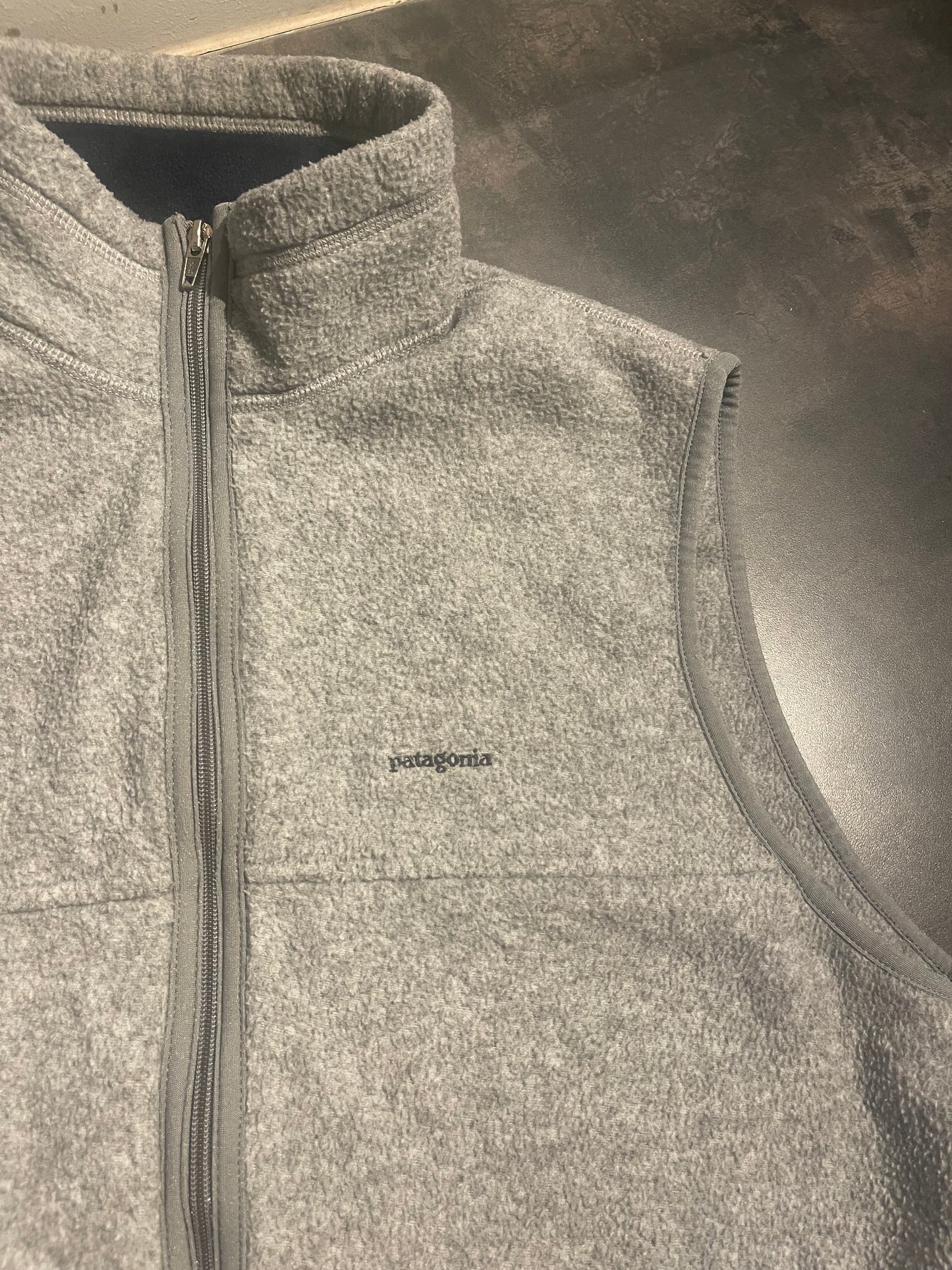 Patagonia Fleece Weste (L Herren /XL Damen) Synchilla grau - wanderlich.com