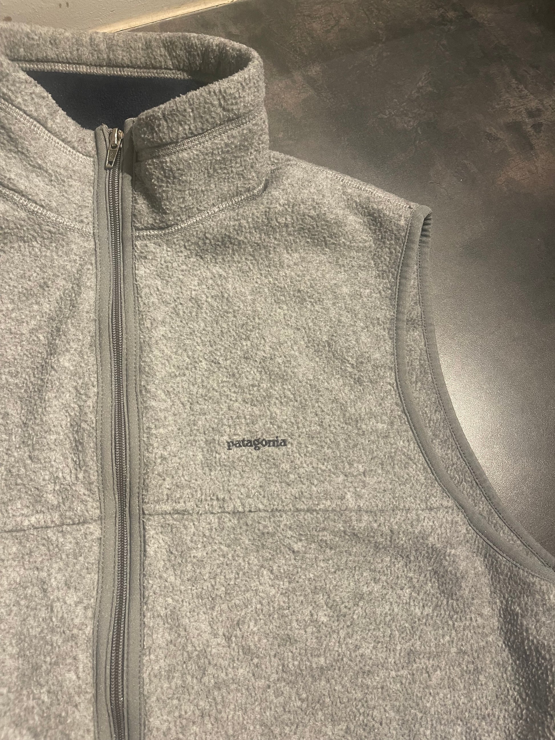 Patagonia Fleece Weste (L Herren /XL Damen) Synchilla grau - wanderlich.com