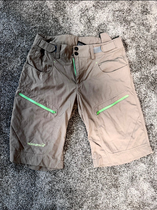 Kurze Hose von Norrøna (M Herren) Trekking Shorts khaki
