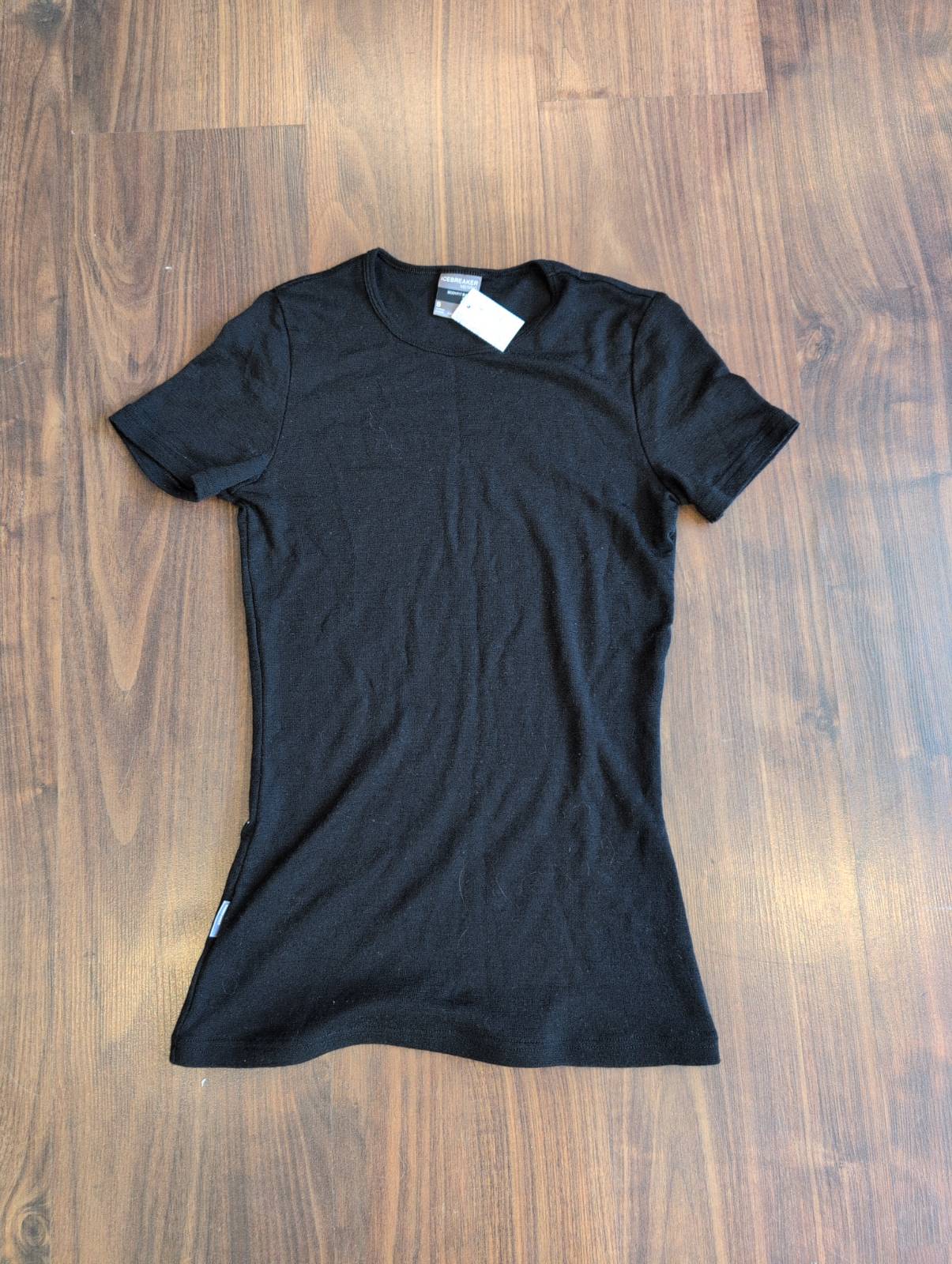 T-Shirt von Icebreaker Merino 200 (S Damen) Baselayer schwarz