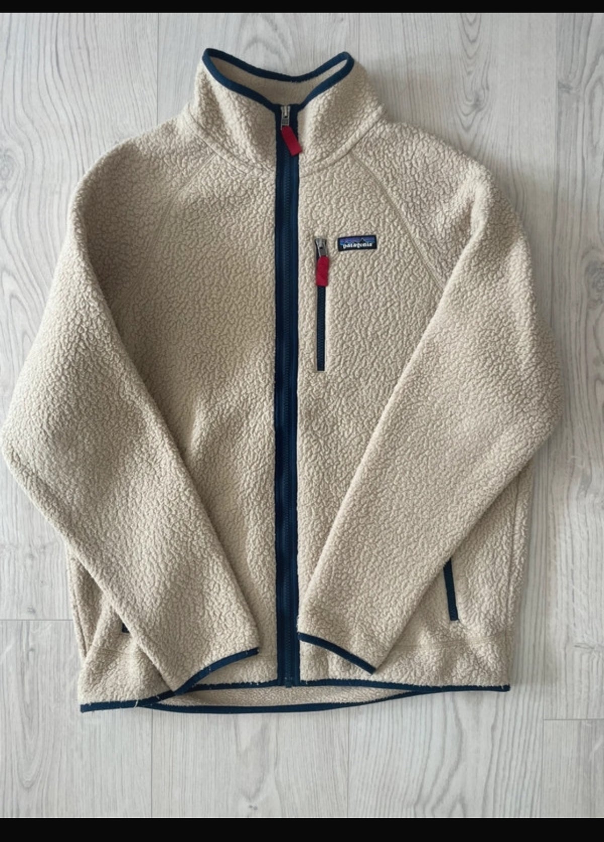 Patagonia Fleece Jacke (L Herren/XL Damen) Retro Pile creme