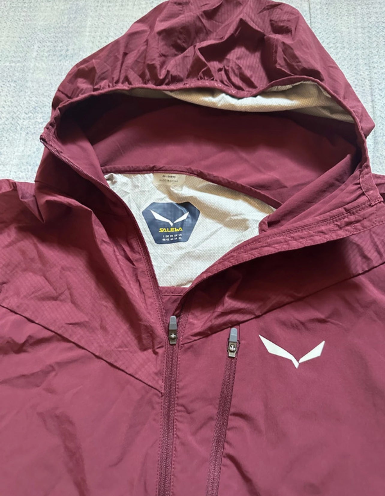 Hybride Regen Jacke von Salewa (XL Damen) ultraleicht bordeaux