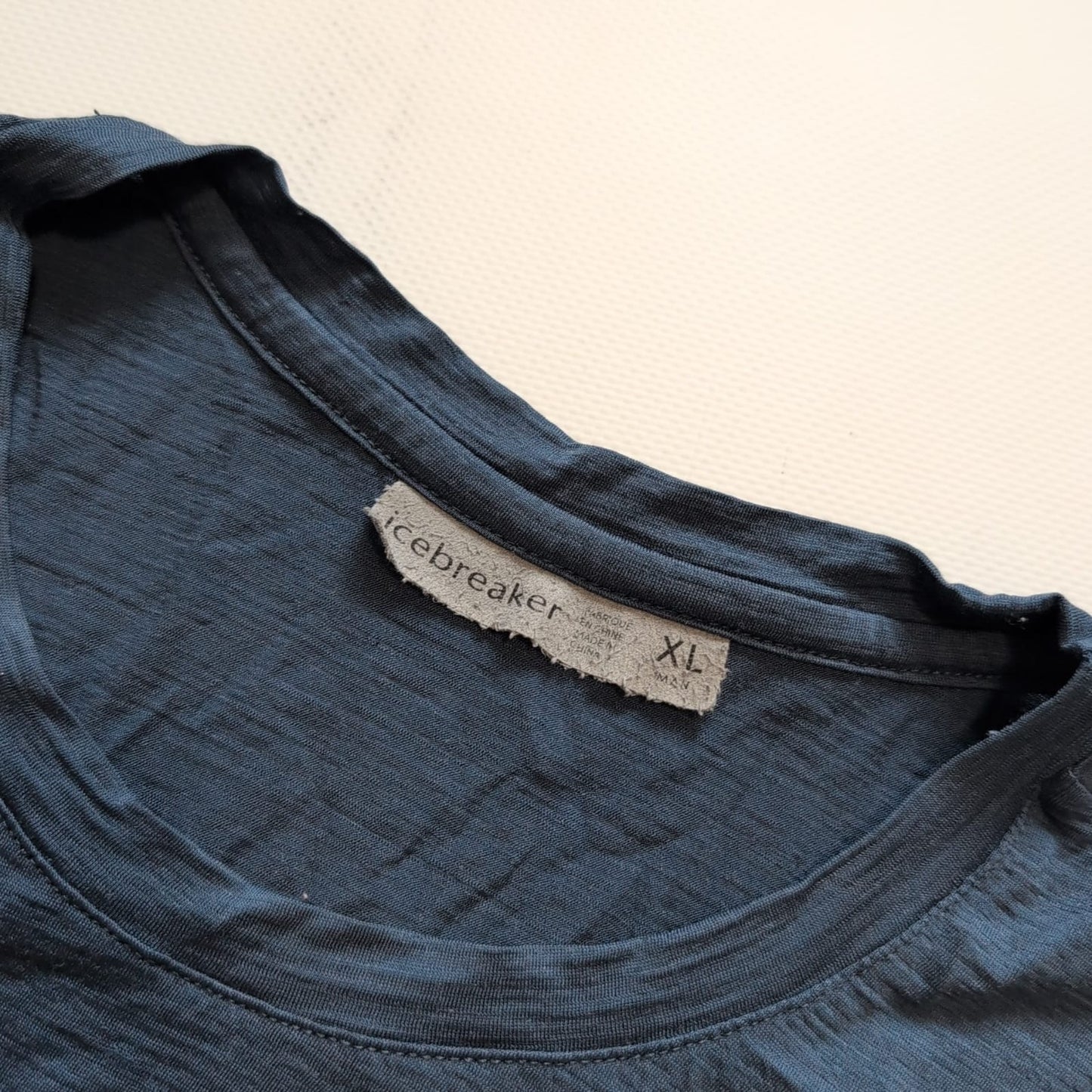 Merino T-Shirt Icebreaker (XL Herren) blau Brustprint