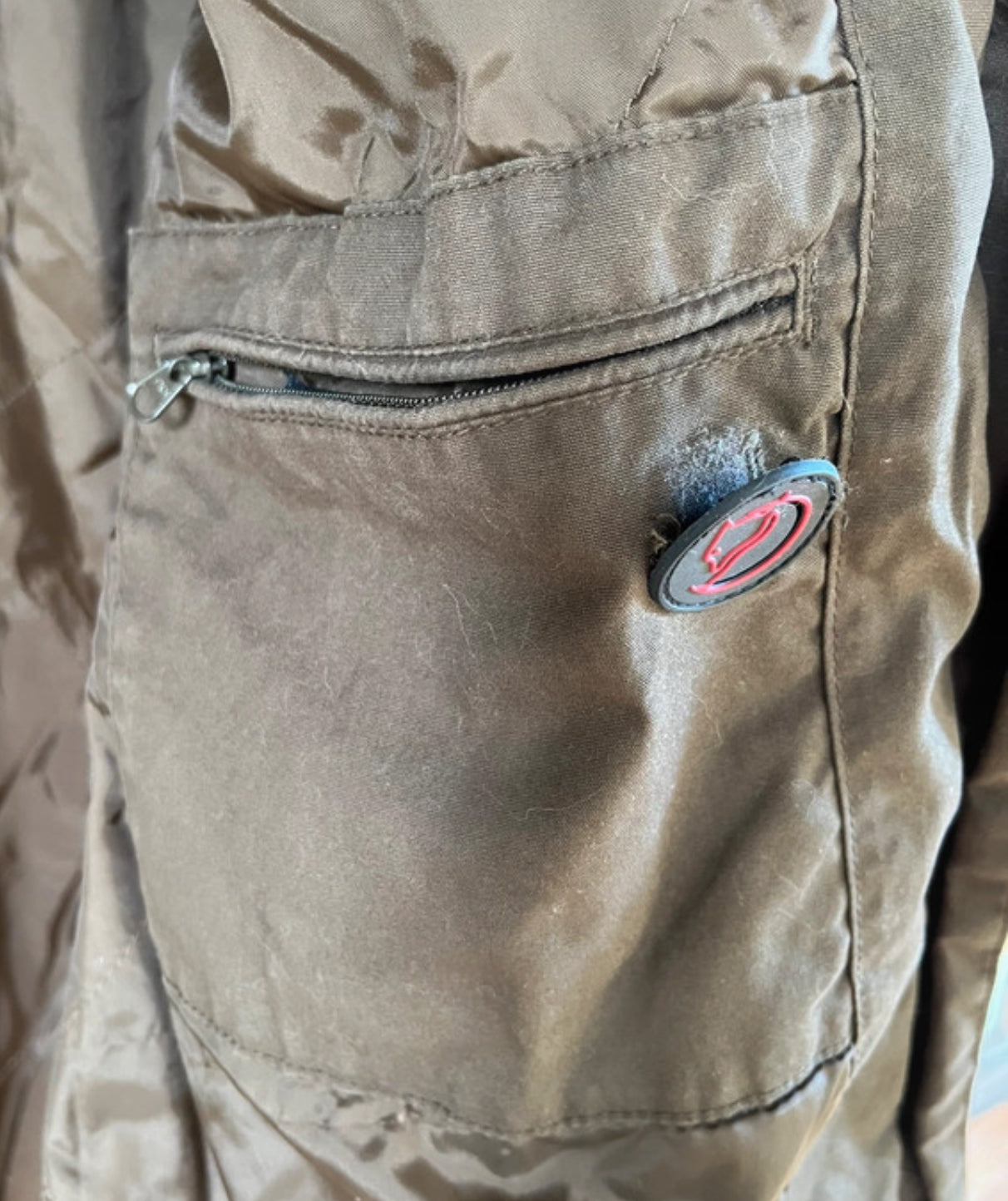 Gefütterte Jacke von Fjällräven (XS Damen) Winter Parka G-1000 braun