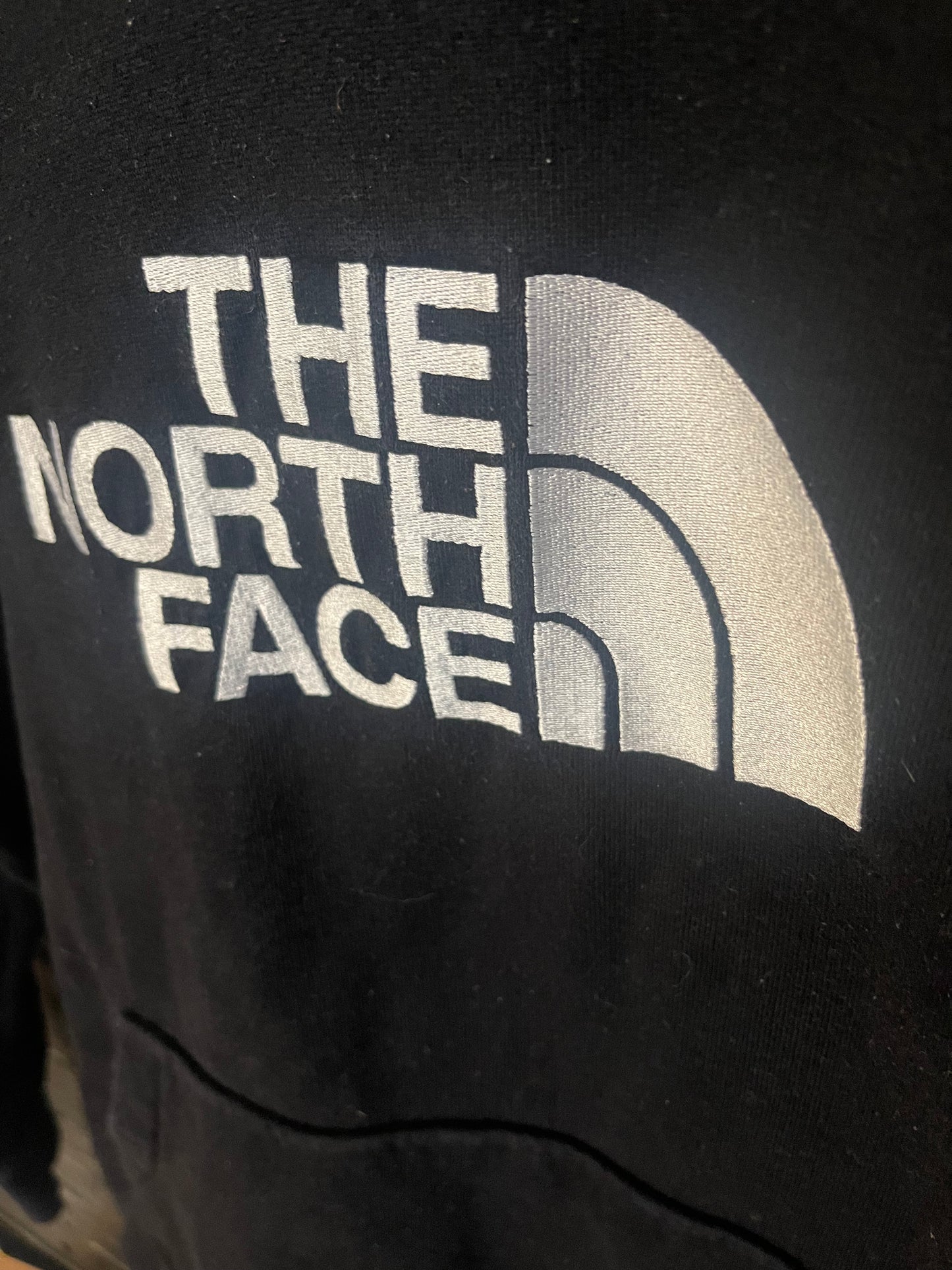 Hoodie The North Face (M Damen) Baumwolle Brustlogo schwarz