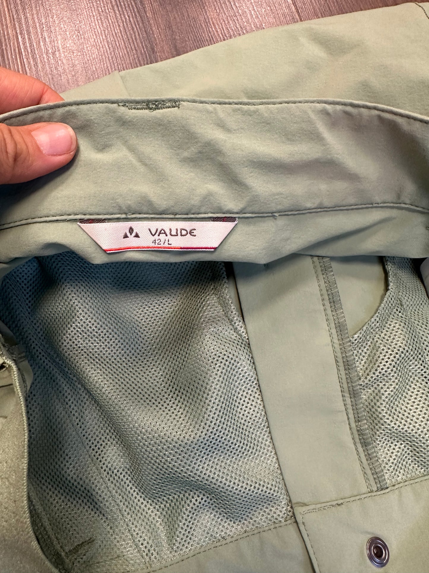 Zip Off Trekking Hose Vaude 2 in 1 ( L bis XL Damen) hell grün
