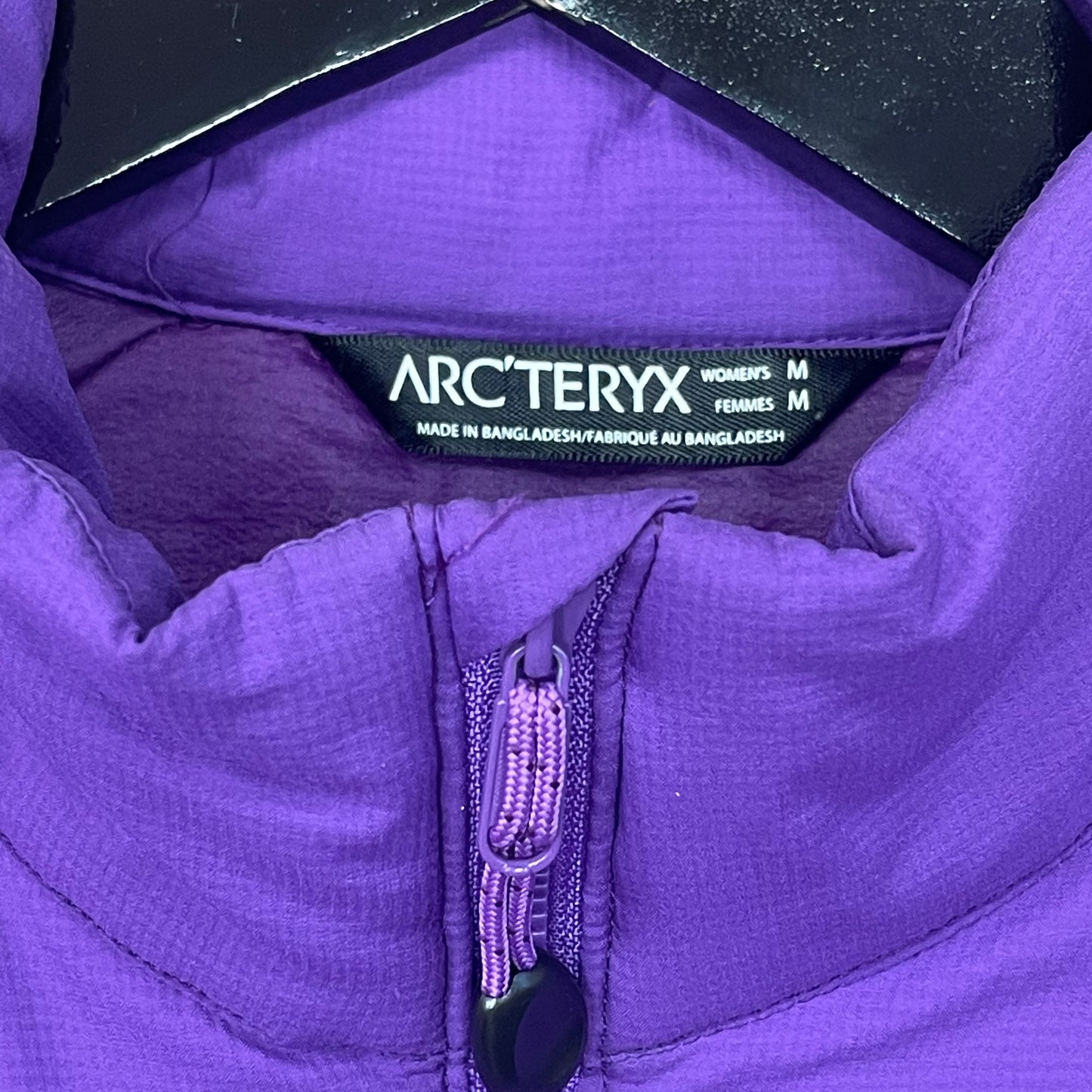 Jacke von Arcteryx Atom LT (M Damen) lila