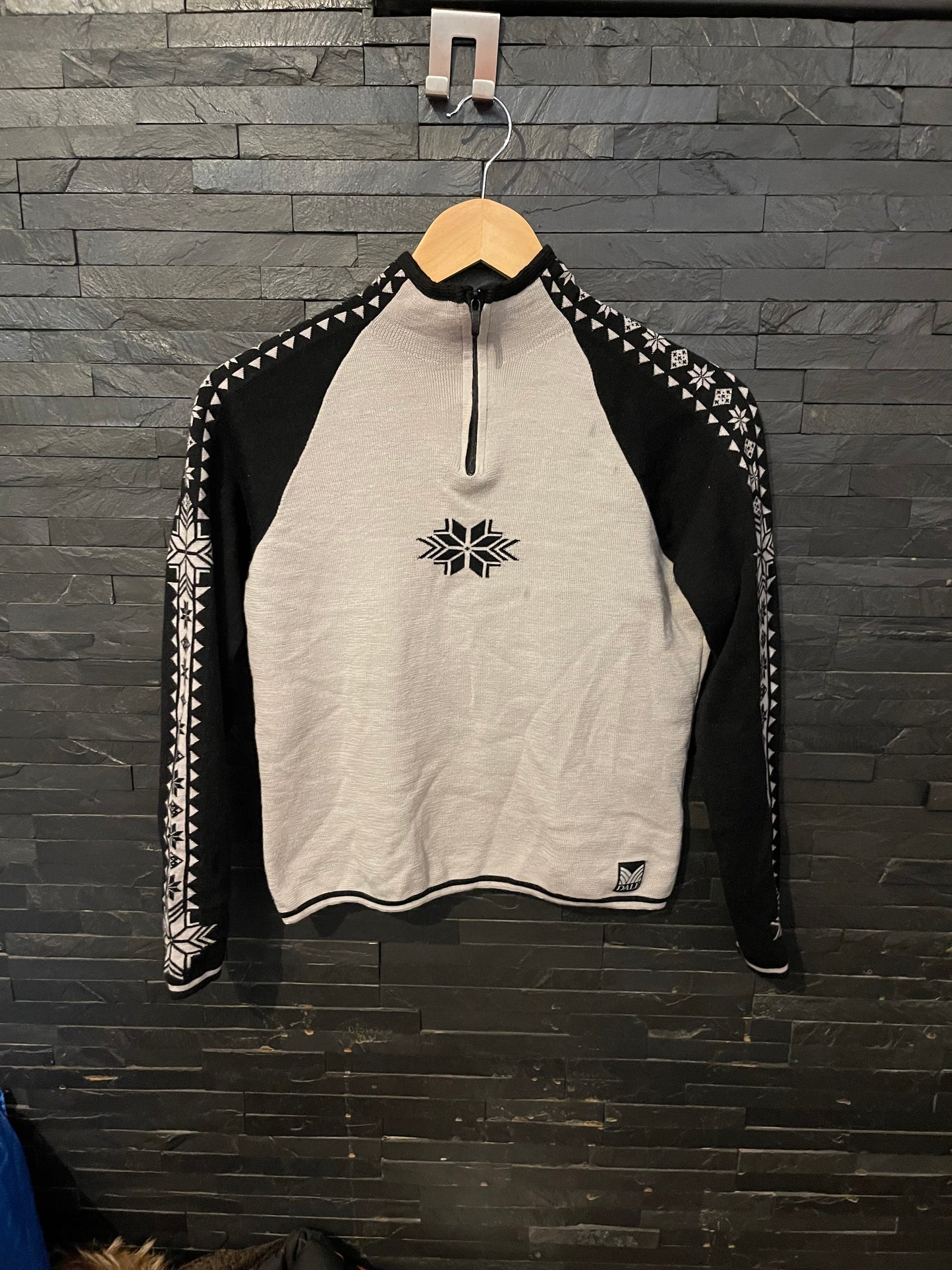 Wollpullover von Dale of Norway (S Damen) neck zip grau schwarz