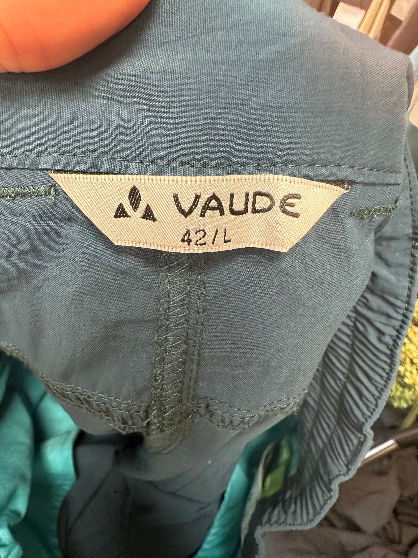 Outdoor Shorts ( L :40 Damen) Vaude blau