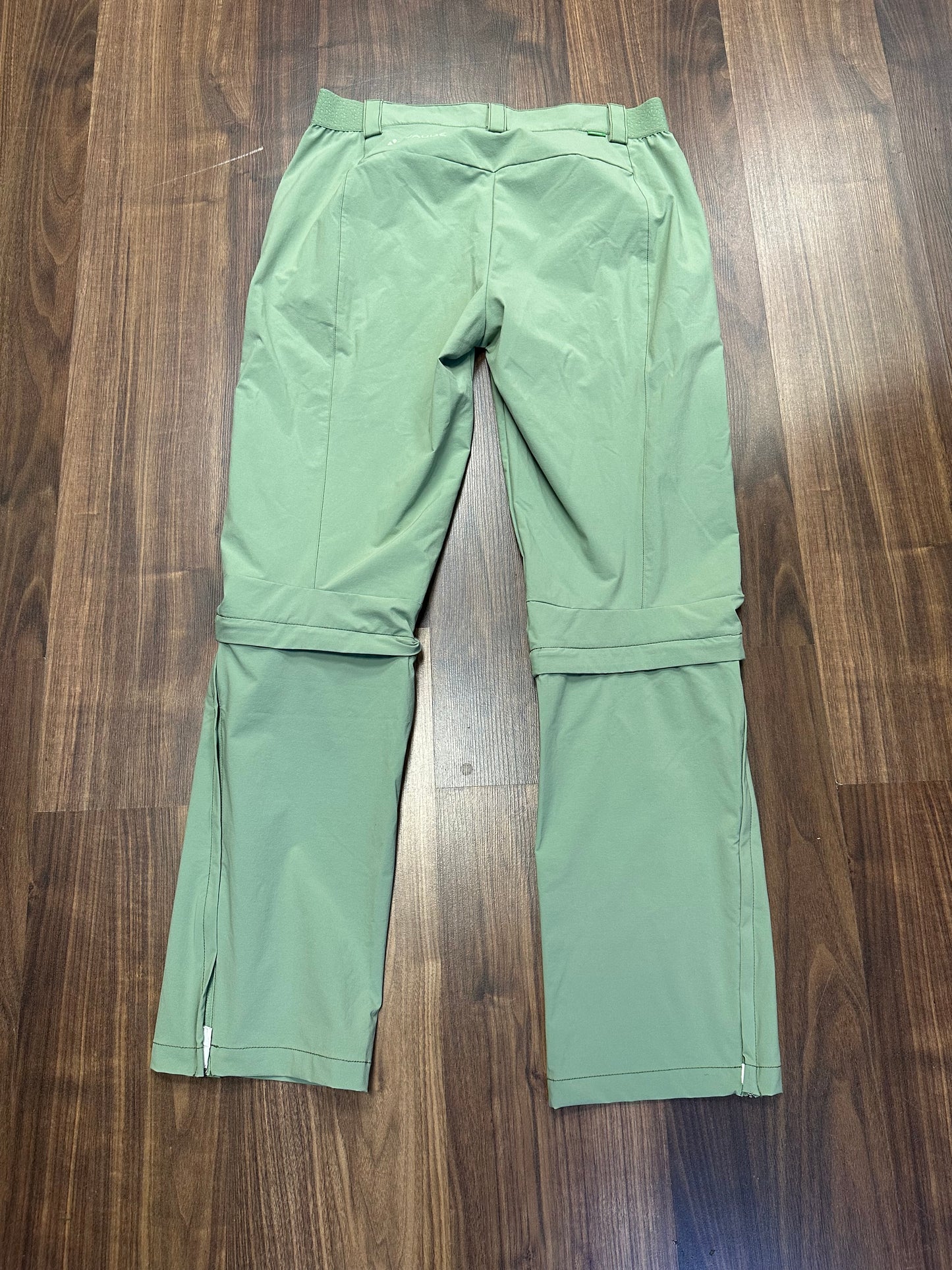 Zip Off Trekking Hose Vaude 2 in 1 ( L bis XL Damen) hell grün