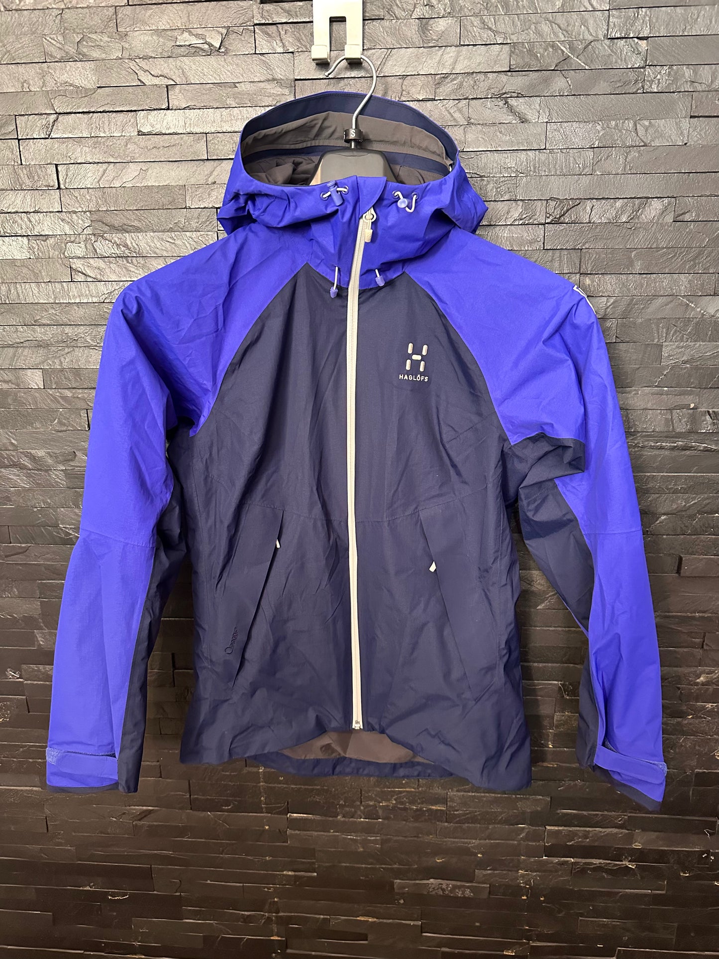 Regen Jacke von Haglöfs (S Damen) Waterproof lila marineblau