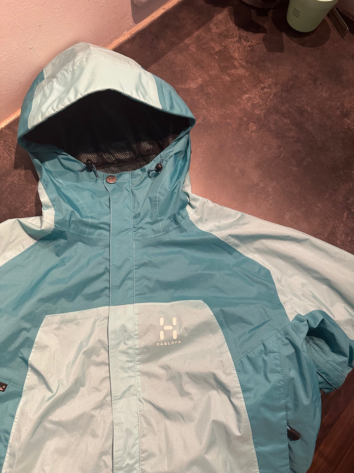 Regen Jacke von Haglöfs (M Damen) Waterproof blau - wanderlich.com