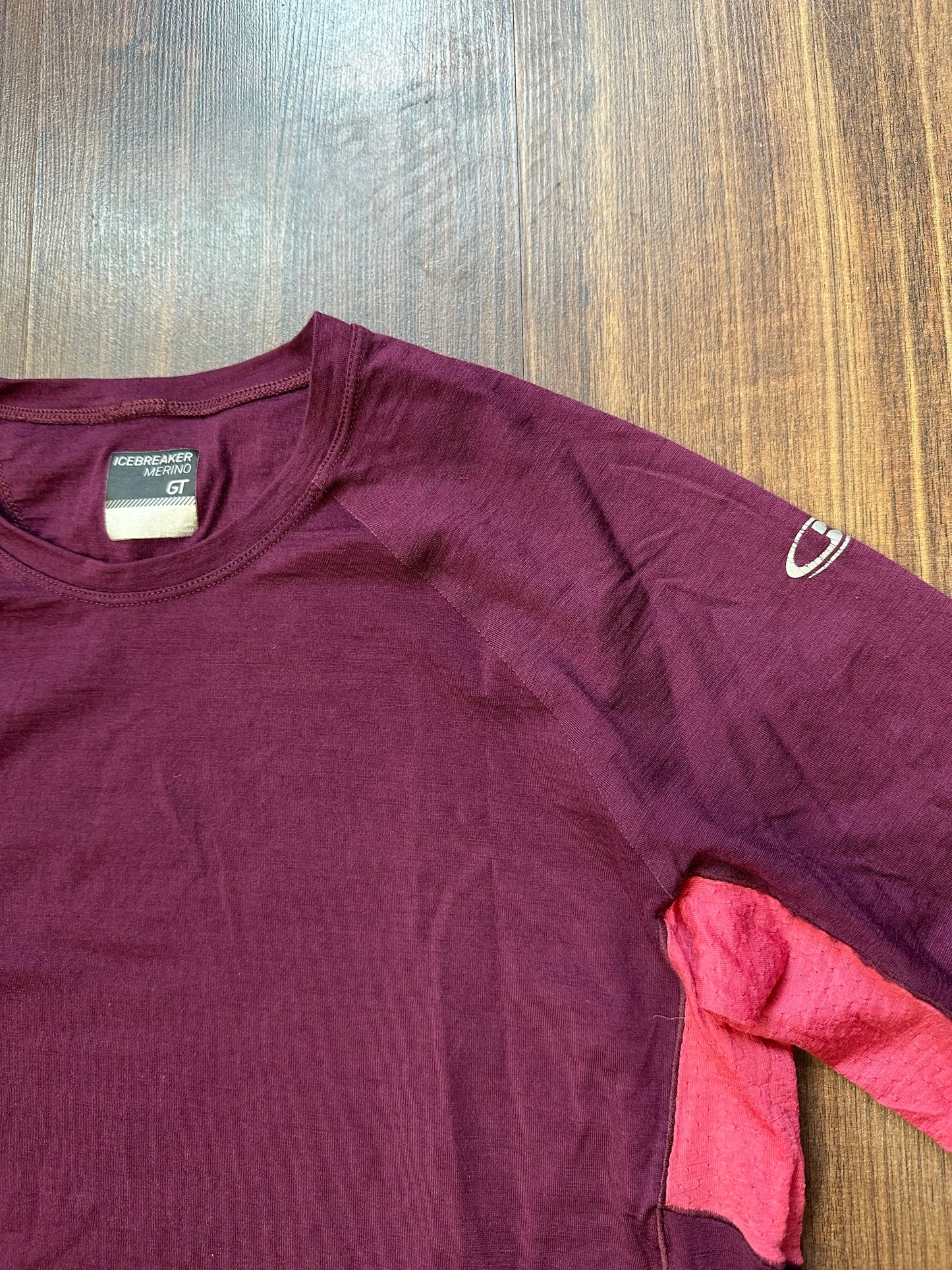 Longsleeve Icebreaker (L Damen) Merino lila - wanderlich.com