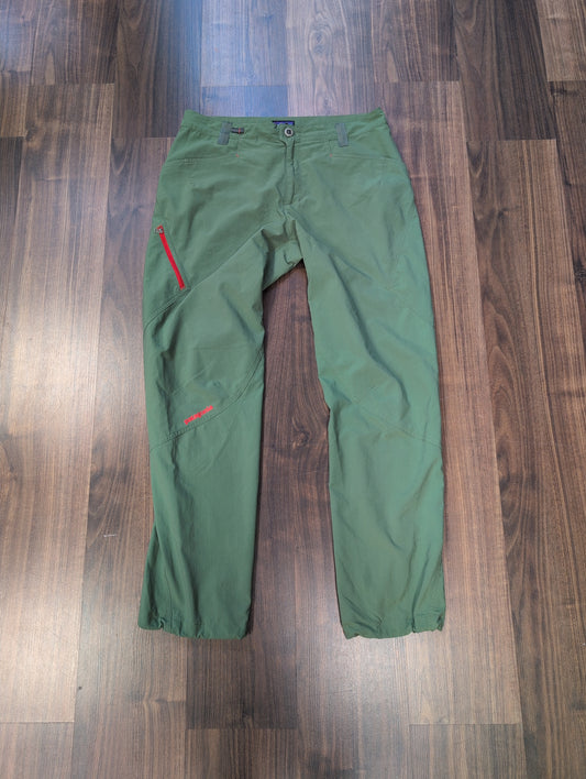 Trekking Hose von Patagonia (L Herren) grün