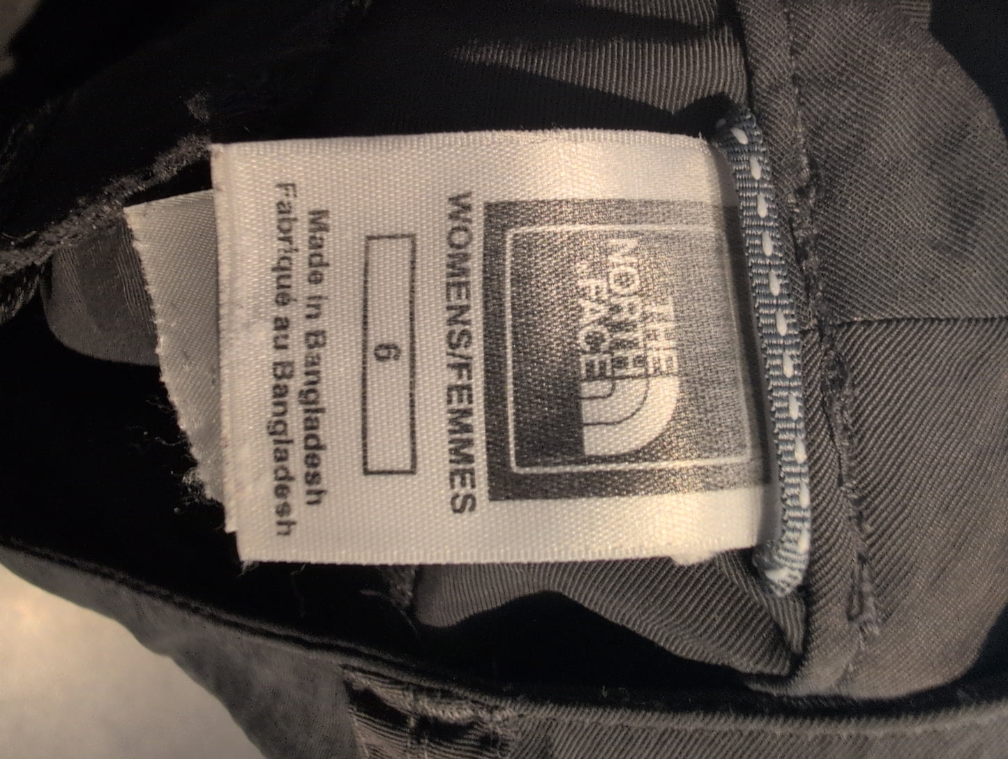 Kurze Wanderhose The North Face (XS Damen) Shorts grau