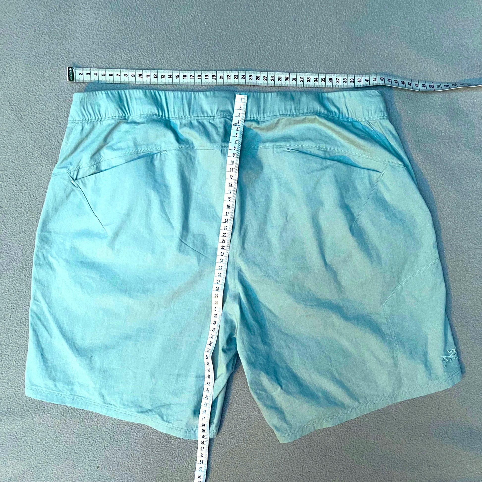 Arcteryx kurze Hose Herren L / Shorts mint - wanderlich.com