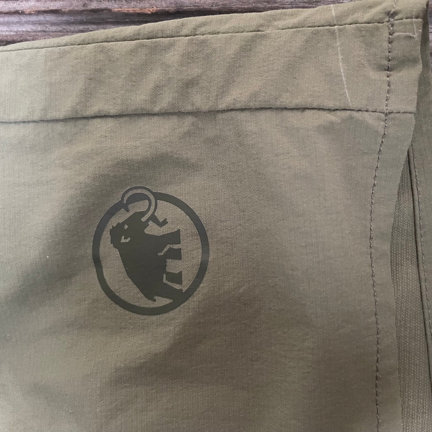 Kurze Wanderhose Mammut (L Damen) Shorts khaki