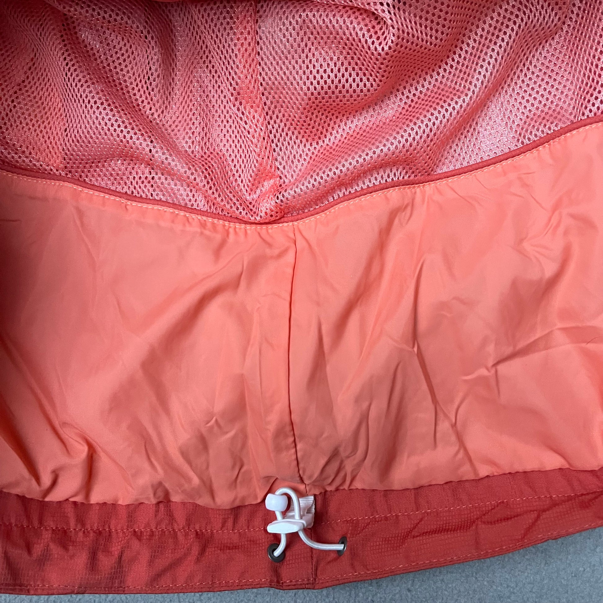 Funktions-Jacke von Vaude M (Damen) wasserdicht - wanderlich.com