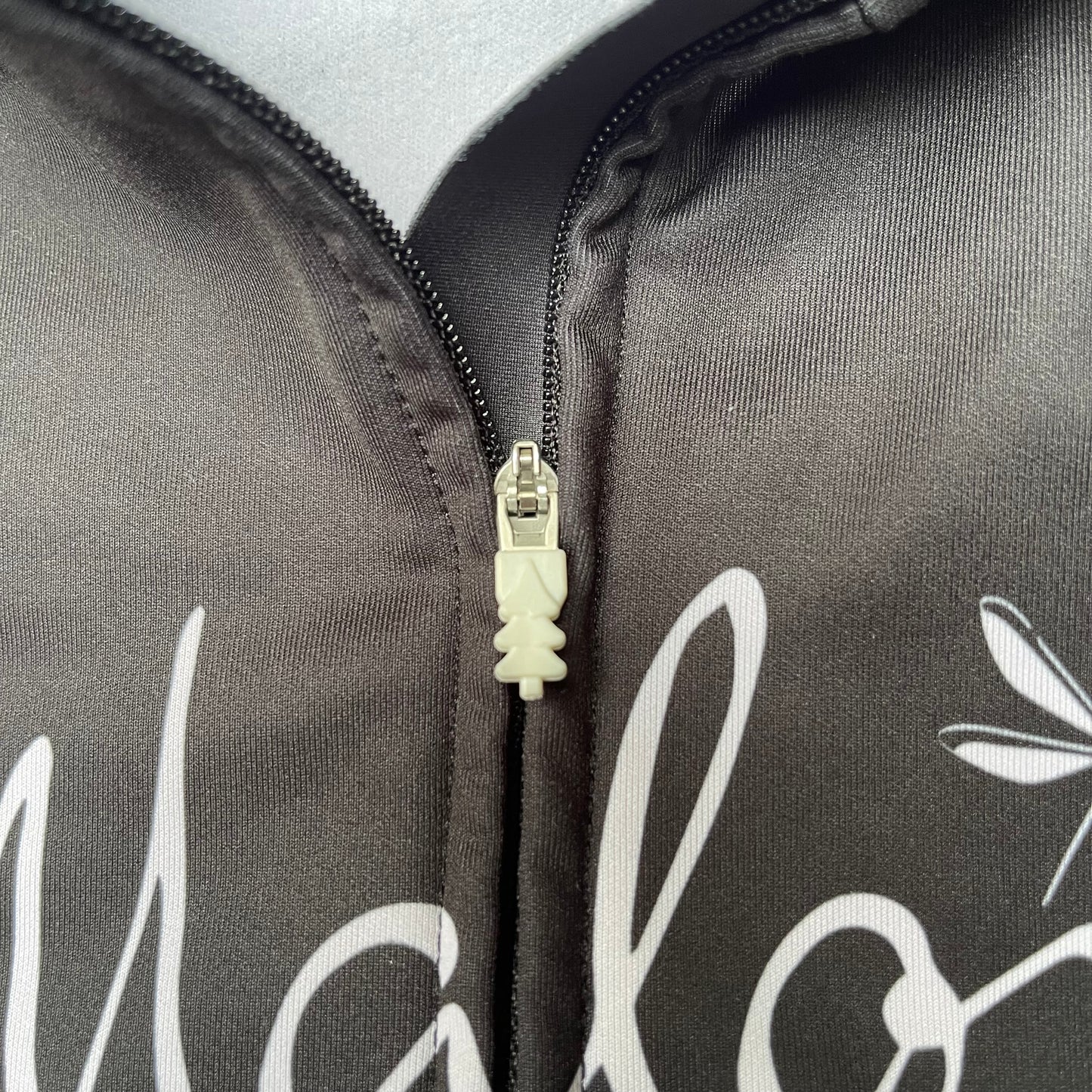 Radtrikot Jacke von Maloja ( S Damen) schwarz - wanderlich.com