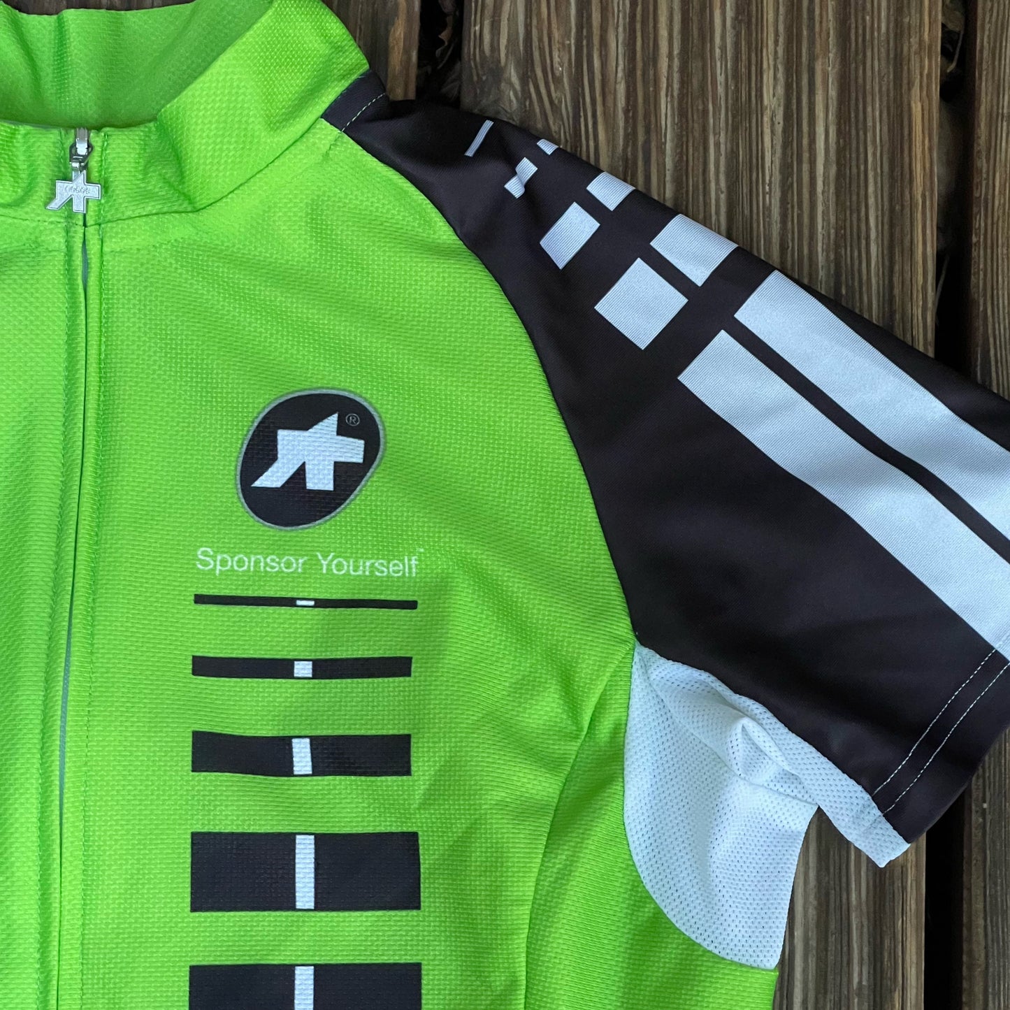 Full Zip Radtrikot von Assos (Damen M) Kurzarm grün