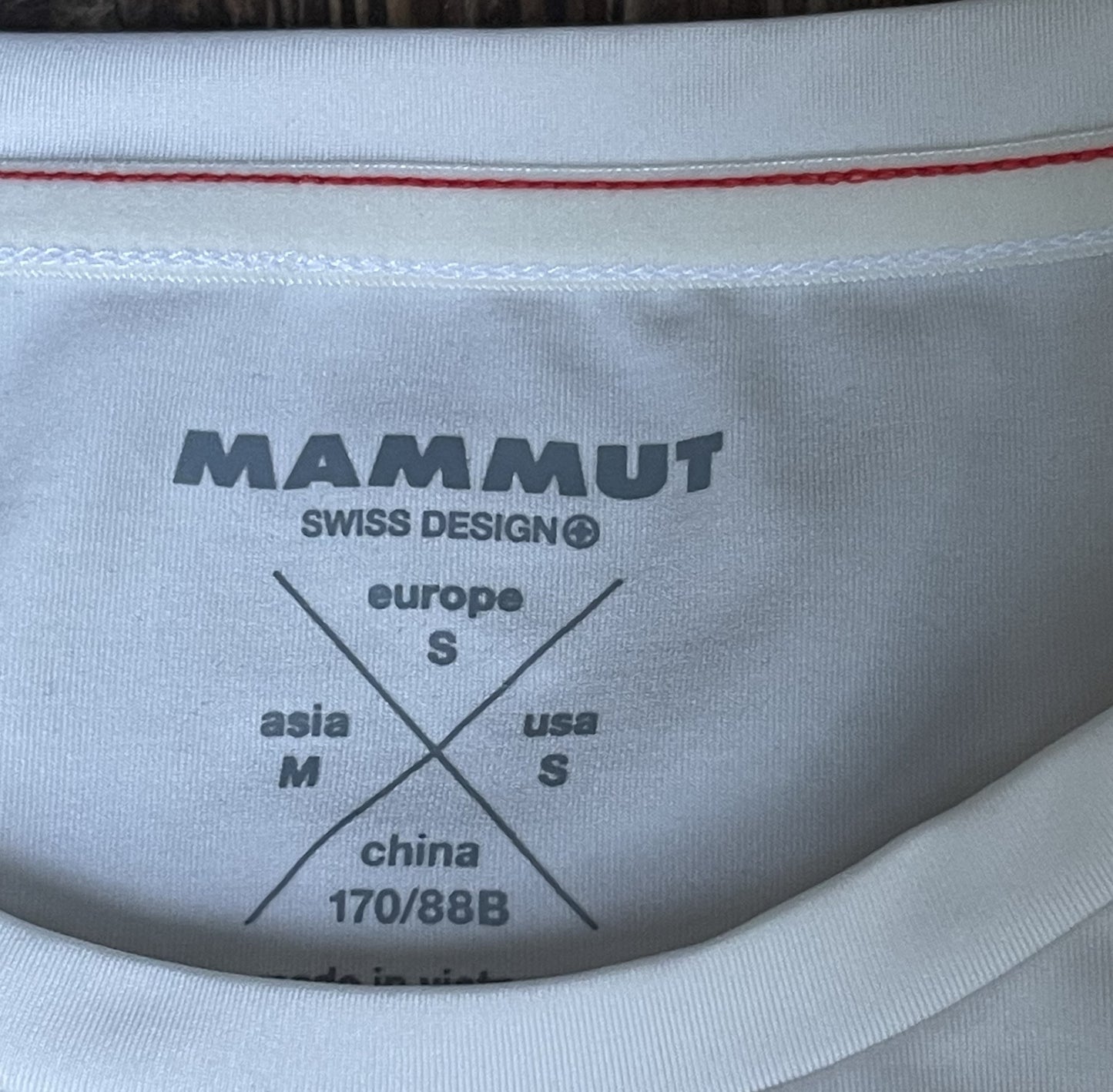 Mammut T-Shirt (S Herren) weiß mit Logo