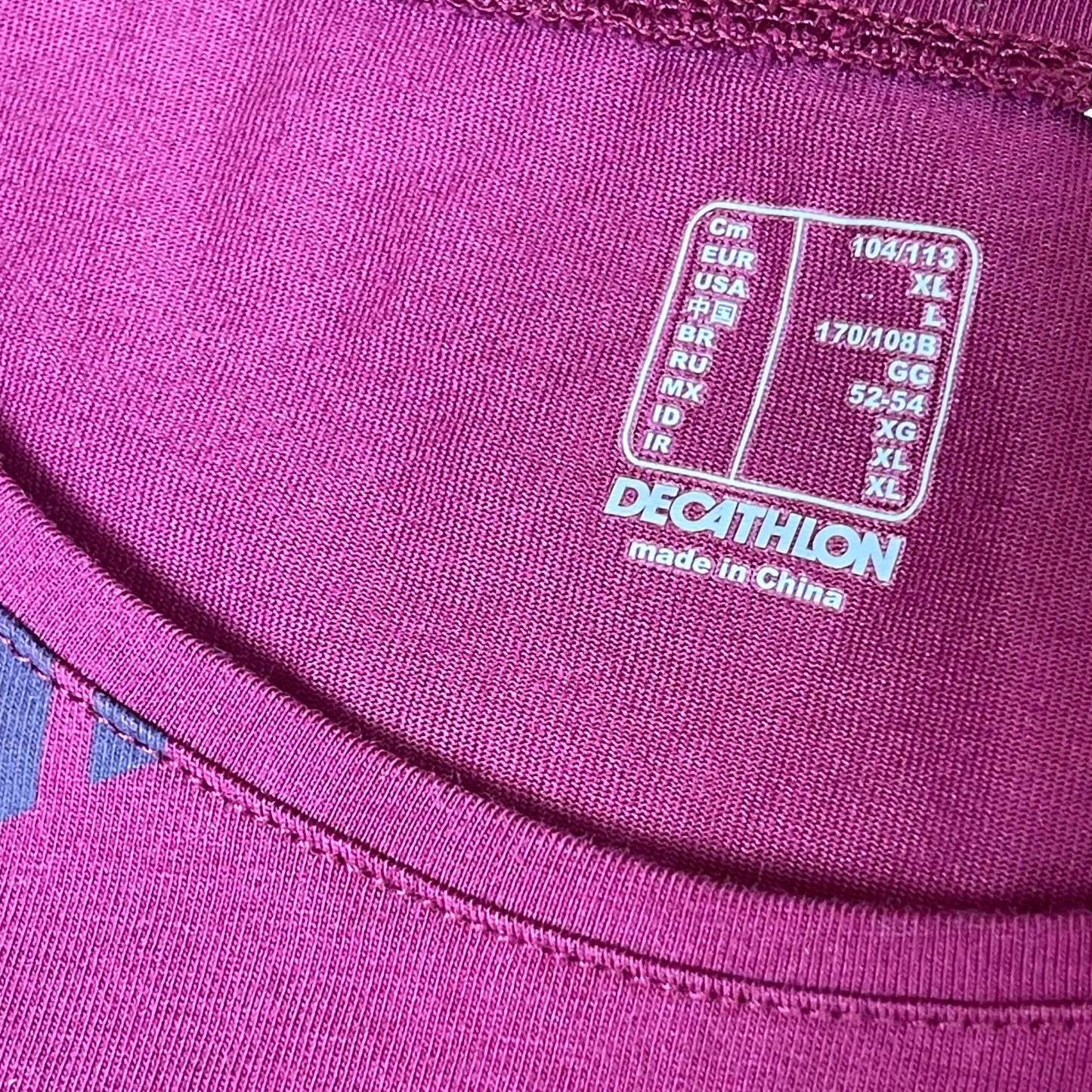 Kurzarm T-Shirt von Quechua (XL Damen) magenta