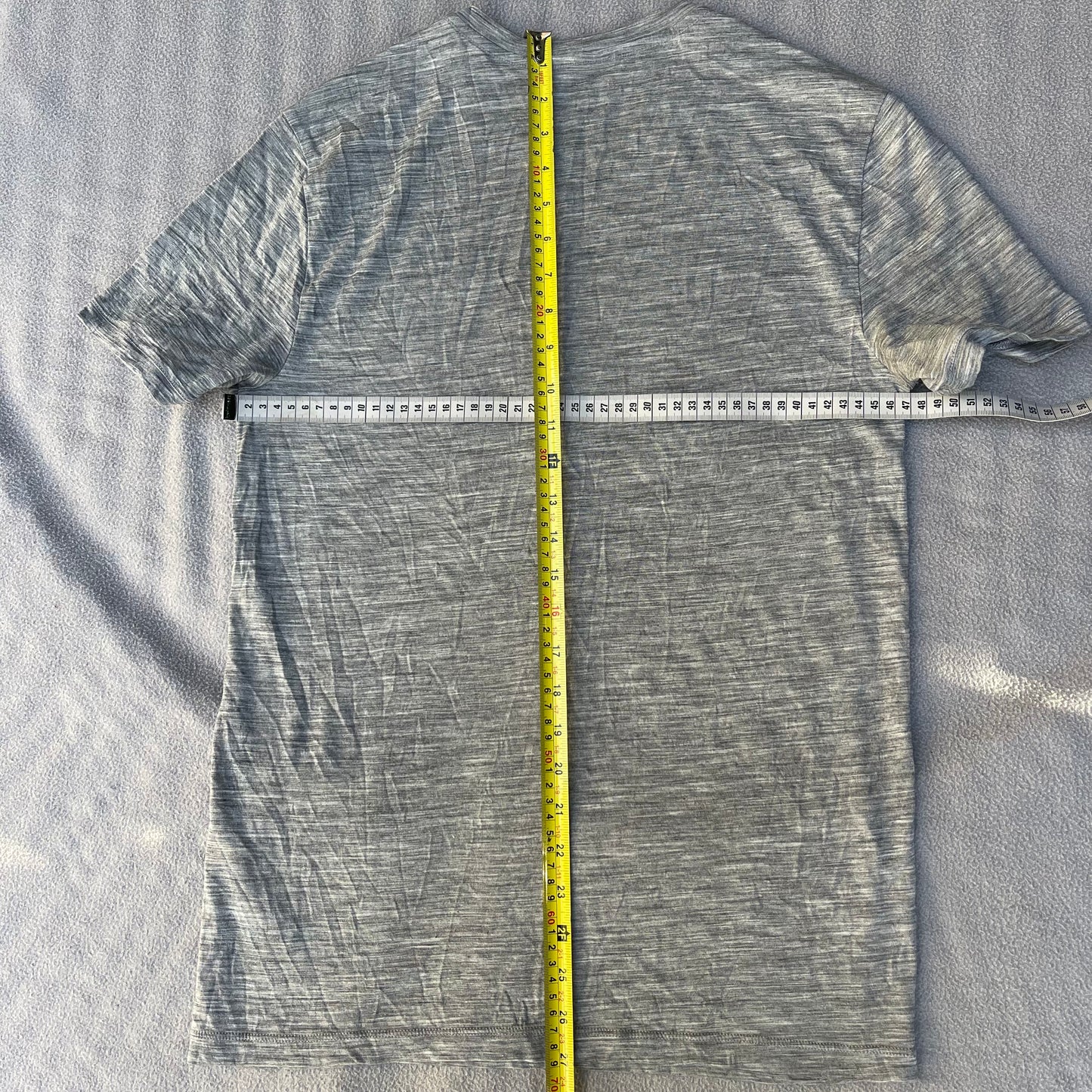 Funktions- T-Shirt von Icebreaker Merino 150 (S Herren) grau mit Print