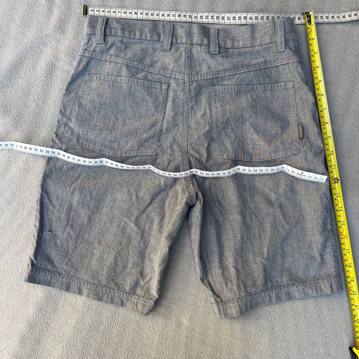 Kurze Hose von Icebreaker (S/M / 30 Herren) Shorts Merinowolle hellgrau