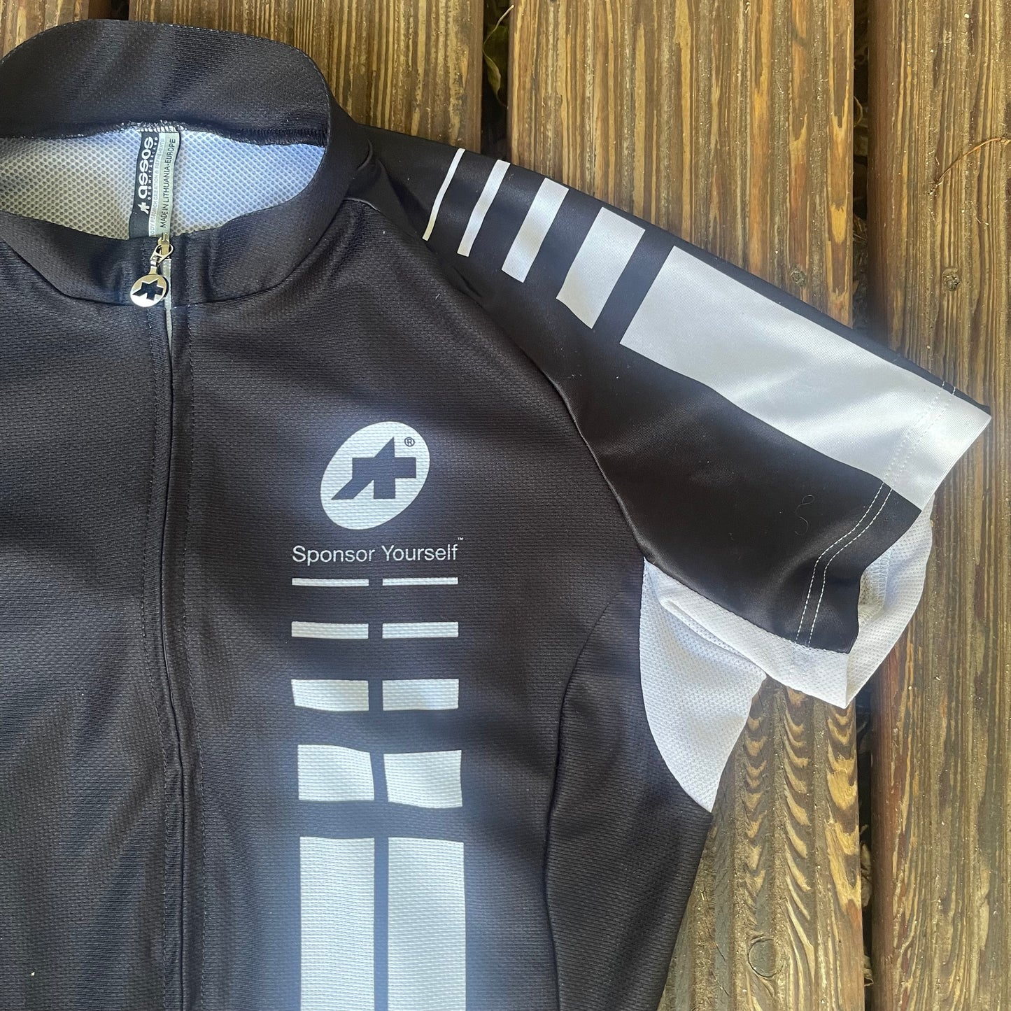 Full Zip Radtrikot von Assos (Damen L) schwarz