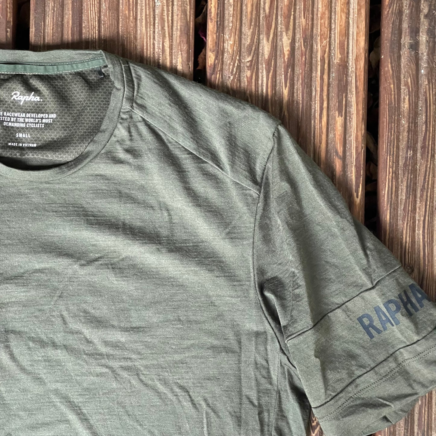 T-Shirt von RAPHA Merino (Herren S) olive