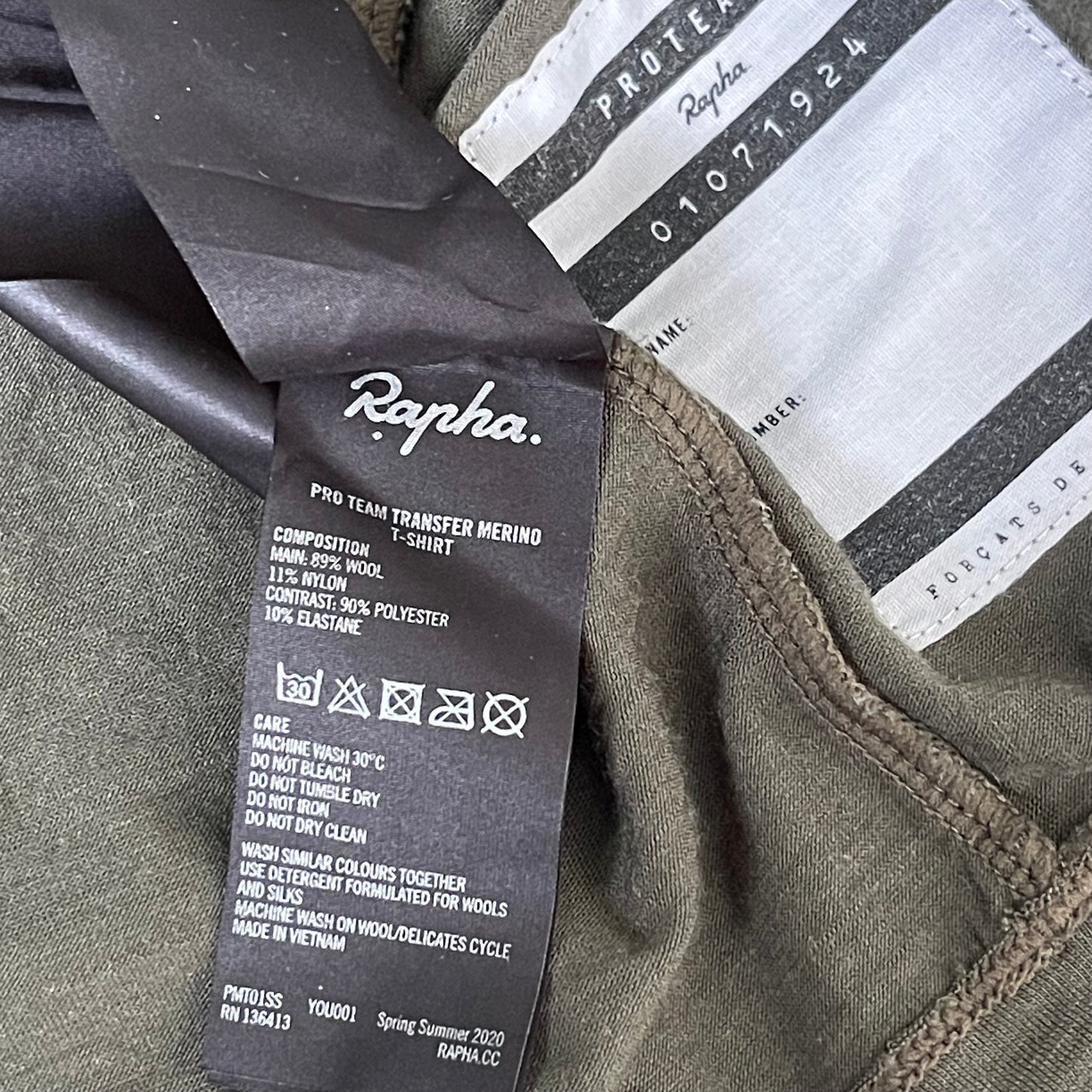 T-Shirt von RAPHA Merino (Herren S) olive