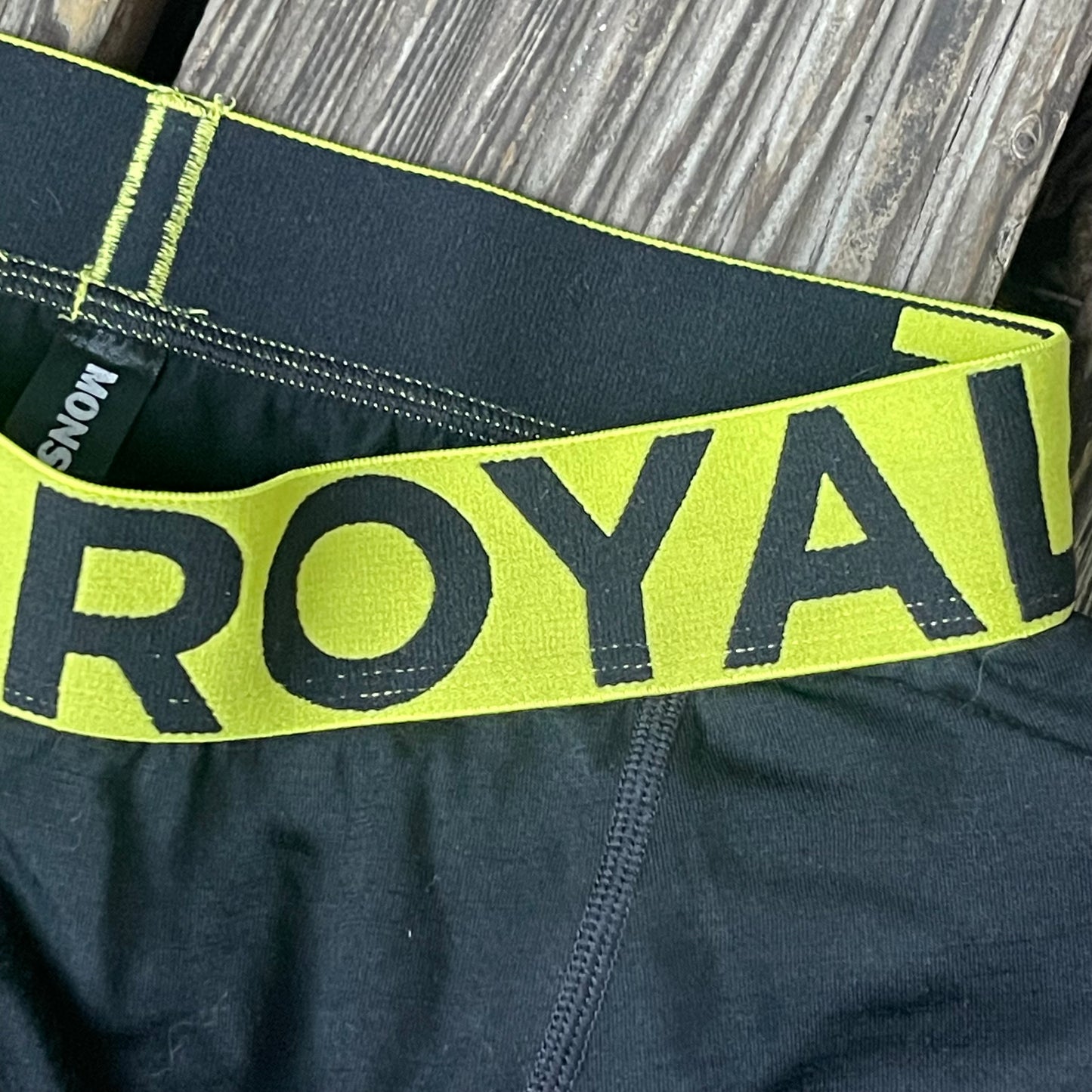 Kurze Merino Radhose von Mons Royale gepolstert (S Herren)